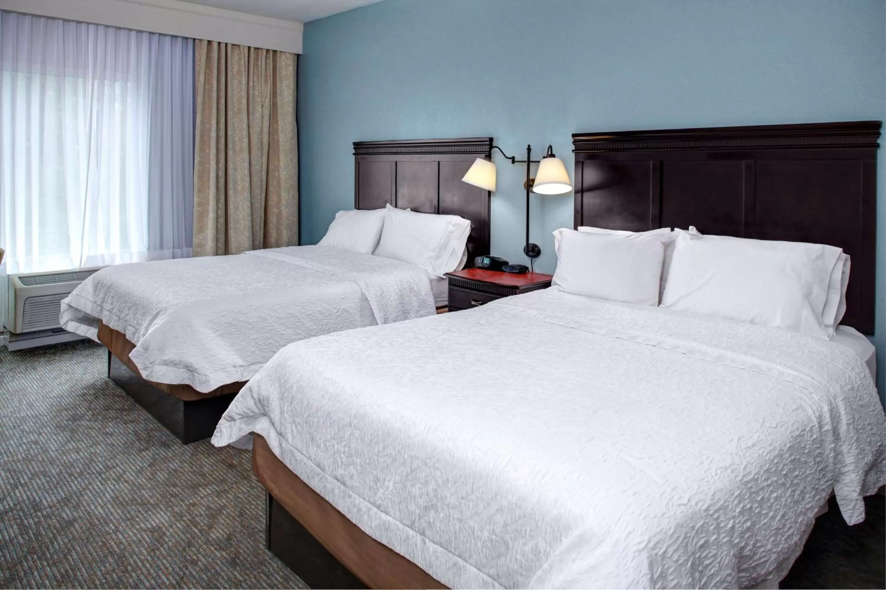 Queen Room with Two Queen Beds and Bath Tub - Disability Access in Hampton Inn & Suites Boerne