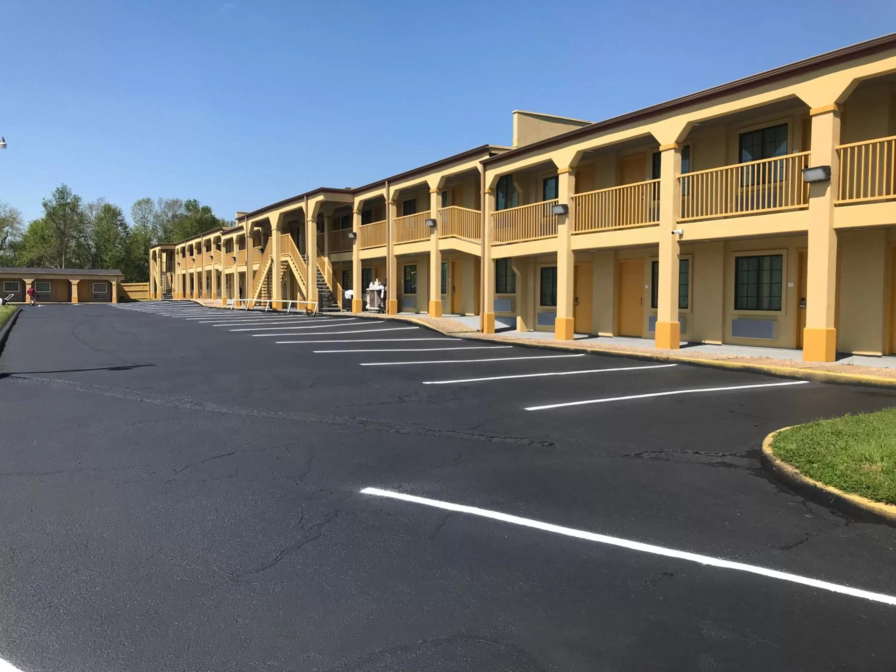 Property building in Super 8 by Wyndham Palestine TX