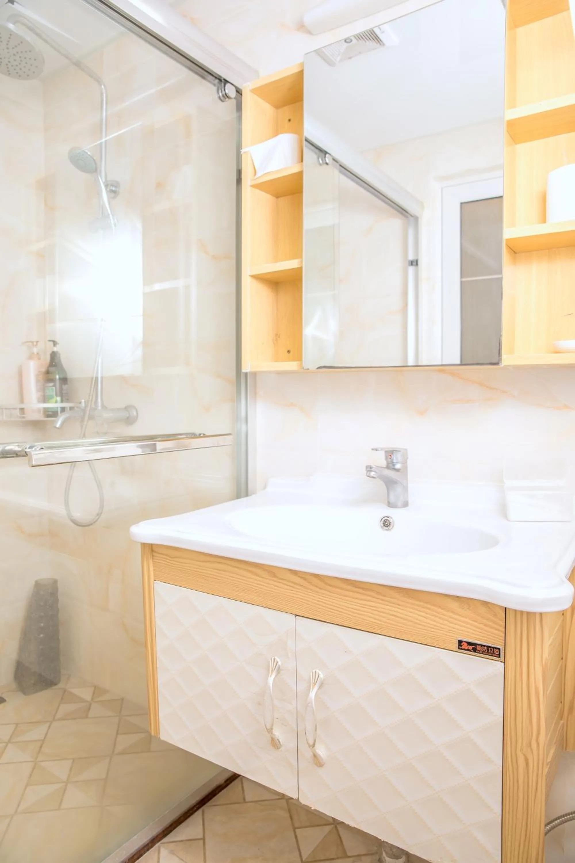 Bathroom in Guangzhou Pengman Apartment Zhengjia Huanshi Branch