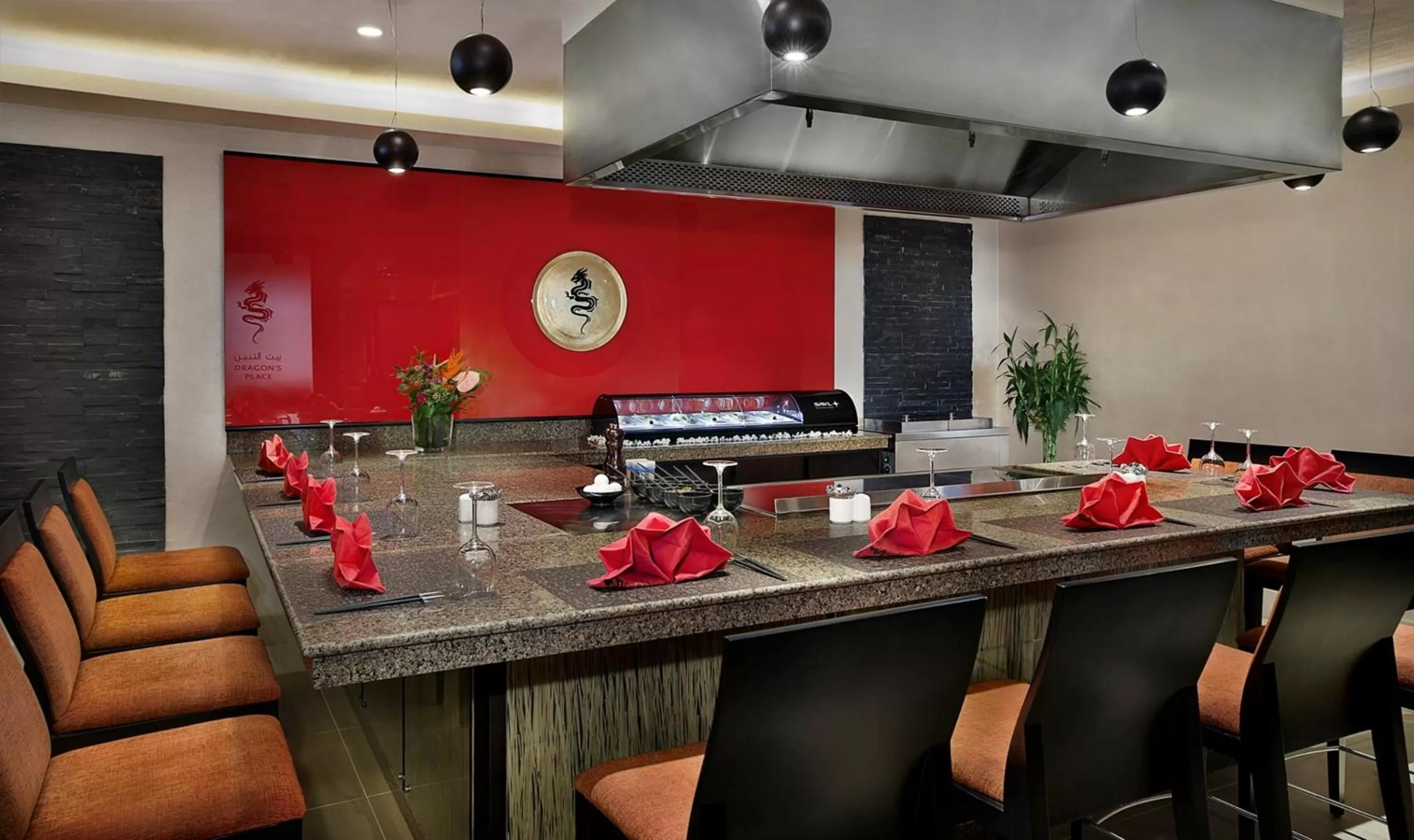 Restaurant/places to eat in Bahi Ajman Palace Hotel