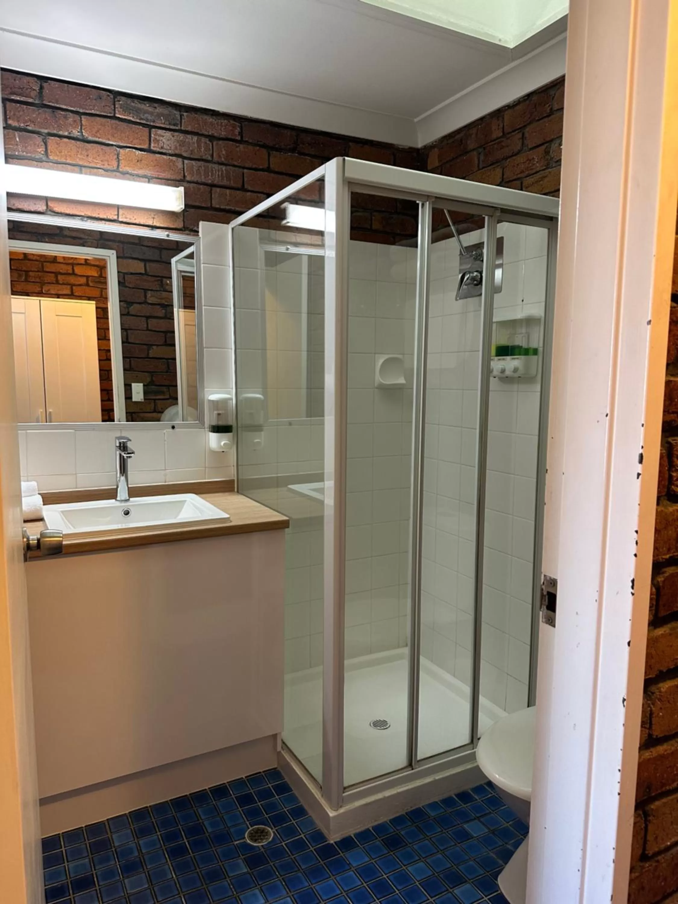 Bathroom in Logan City Motor Inn