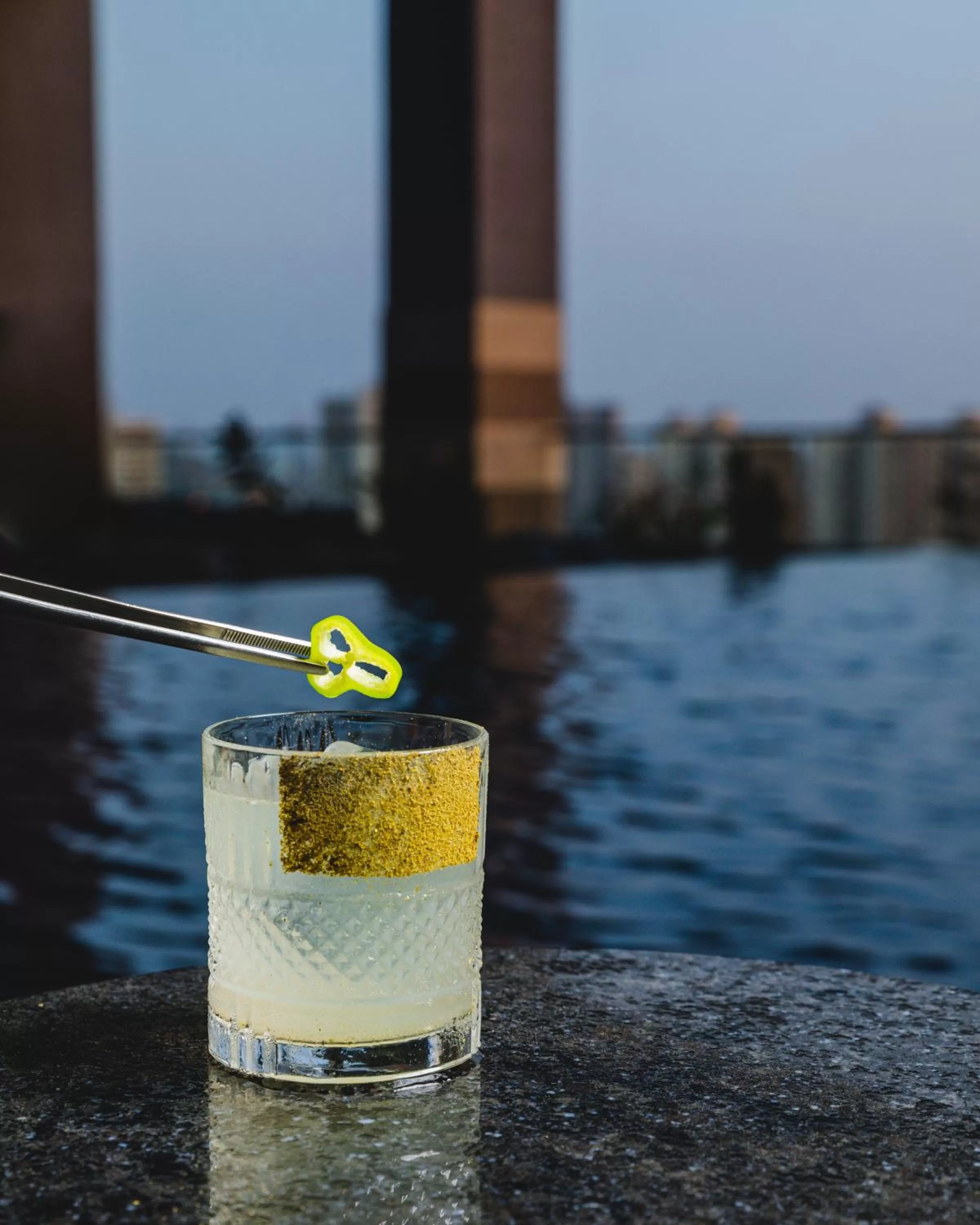 Restaurant/places to eat in Courtyard by Marriott Navi Mumbai