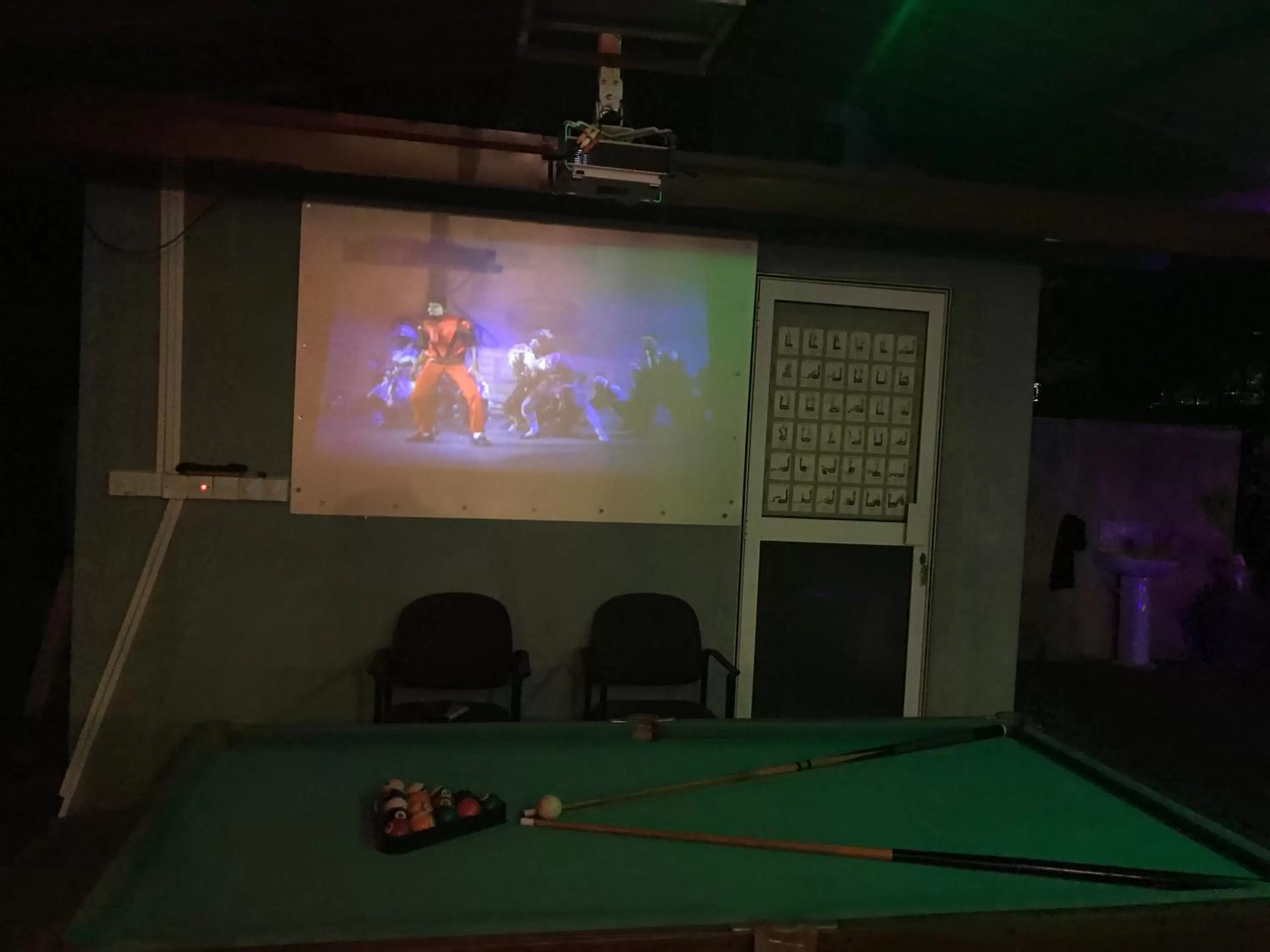 Area and facilities in Palms Villa