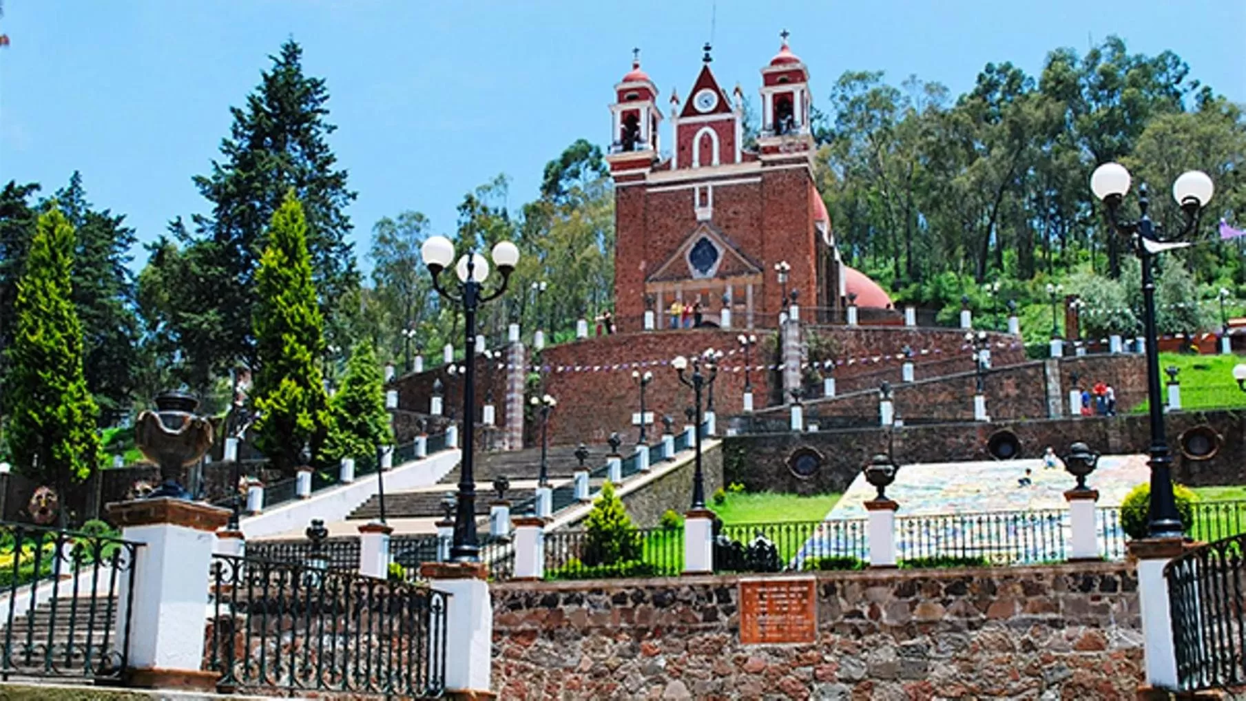 Nearby landmark in Crowne Plaza Toluca - Lancaster by IHG