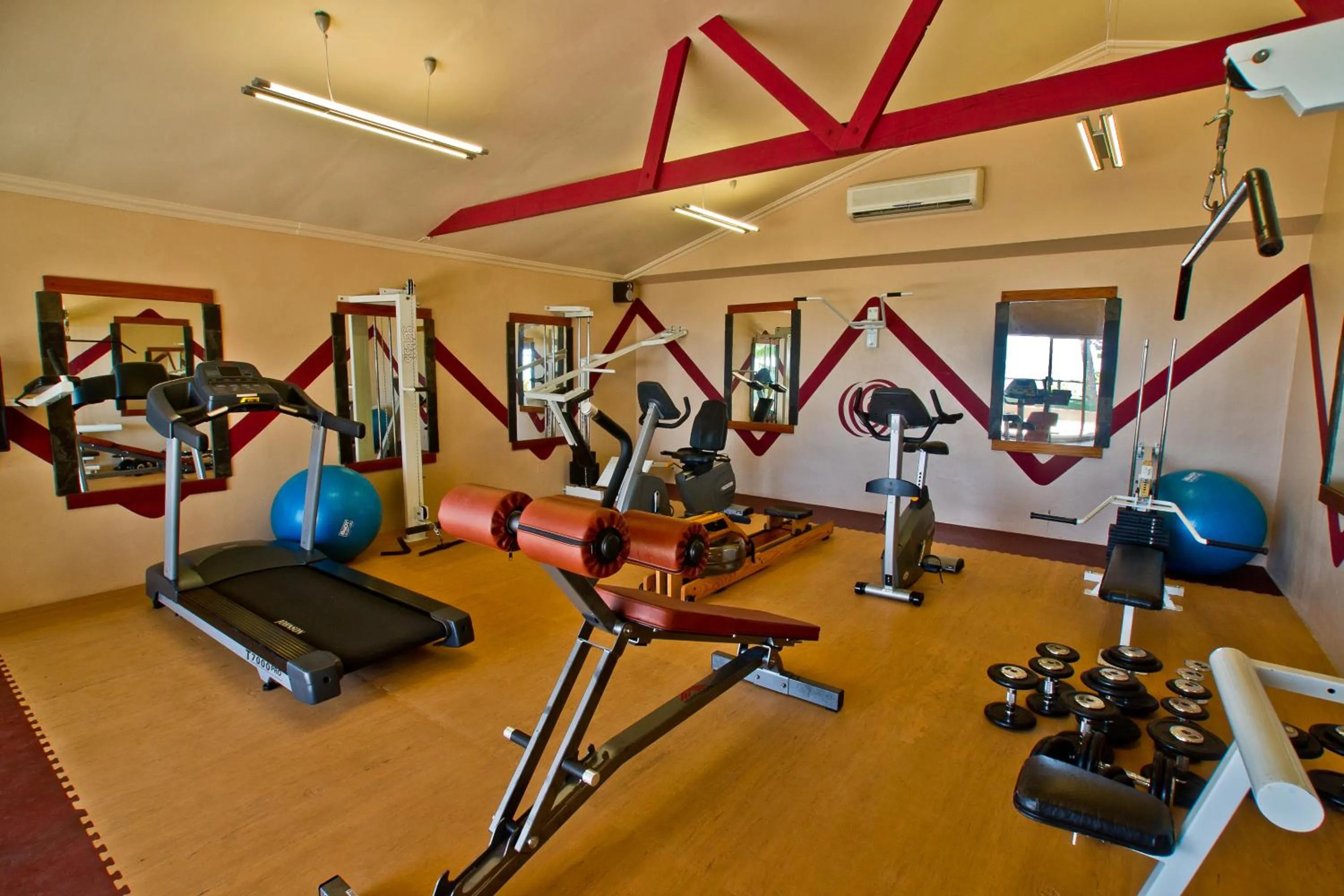 Fitness centre/facilities in Coco de Mer Hotel and Black Parrot Suites