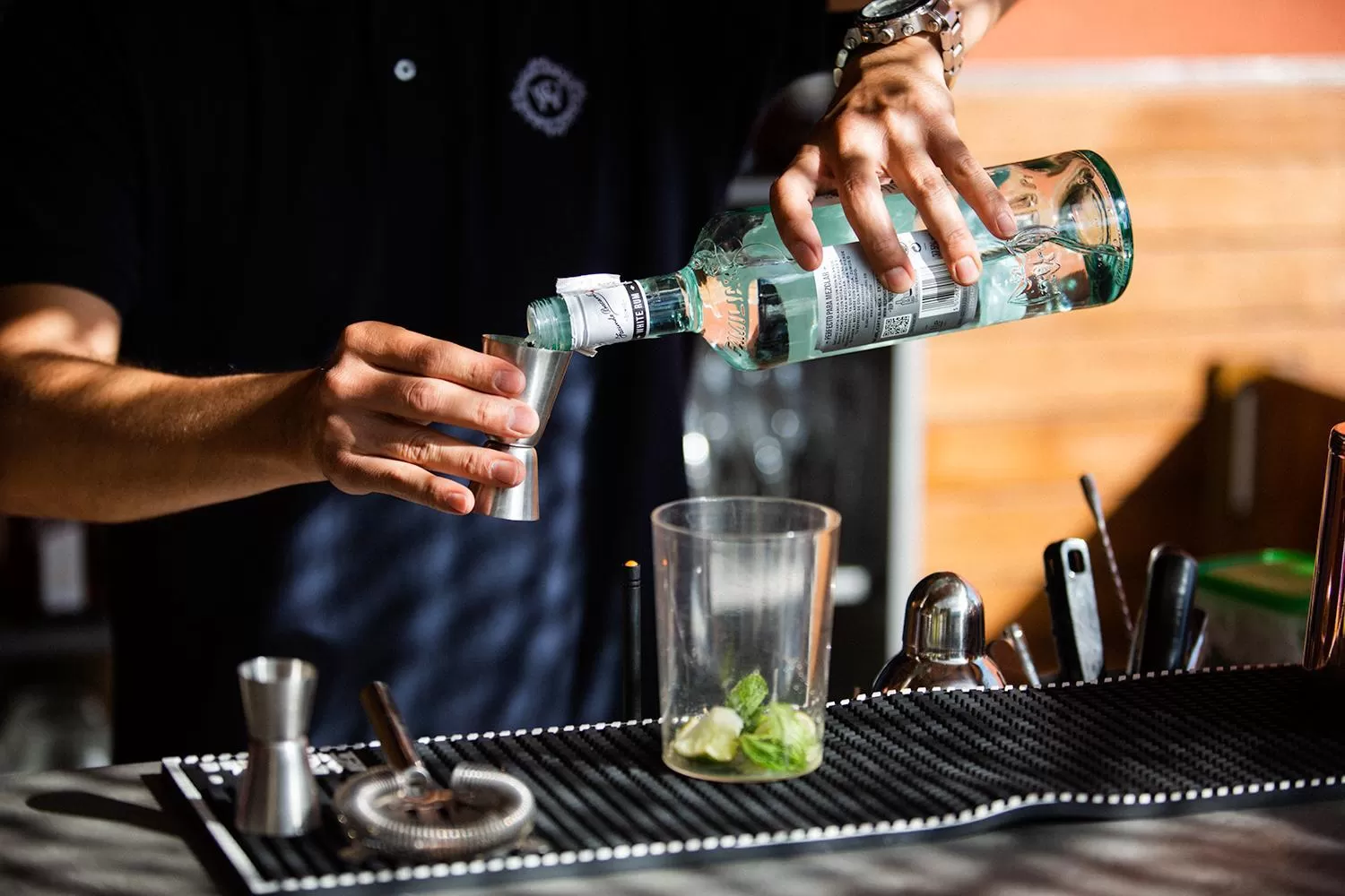 Lounge or bar in Hotel Well and Come Barcelona