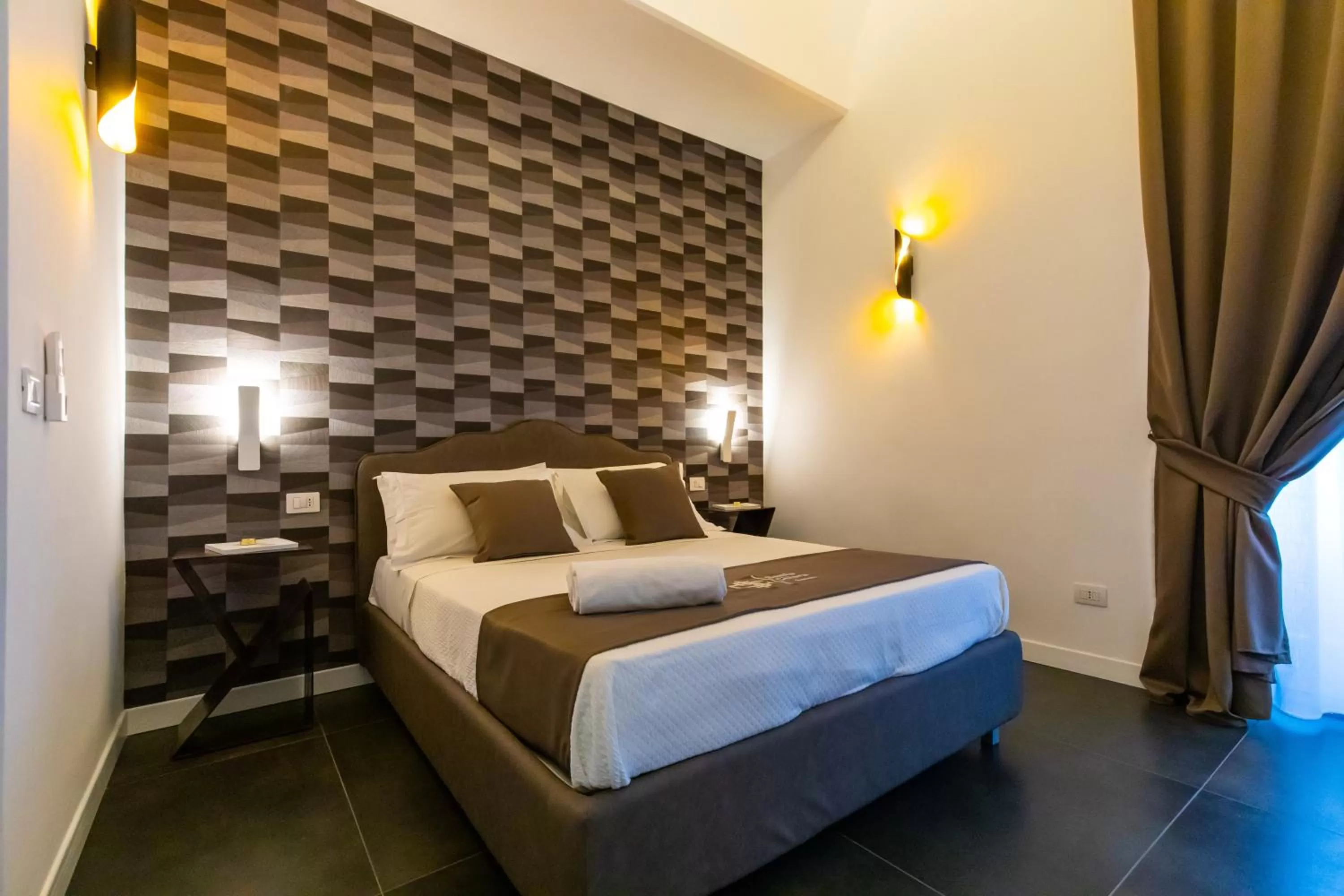 Other, Bed in Santa Chiara Inn