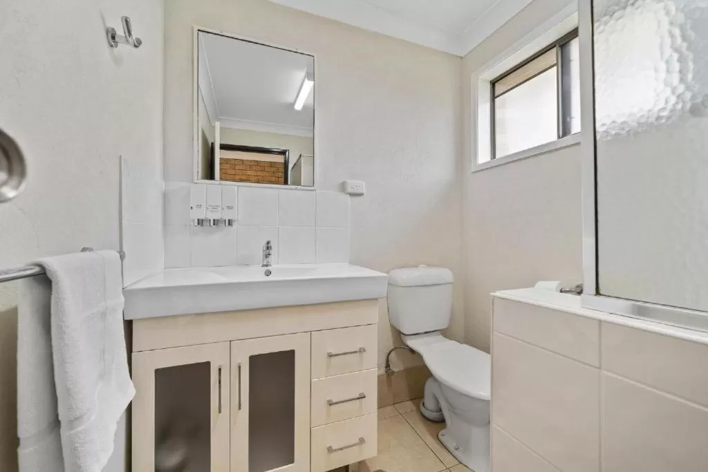 Family Room in Esk Caravan Park & Rail Trail Motel