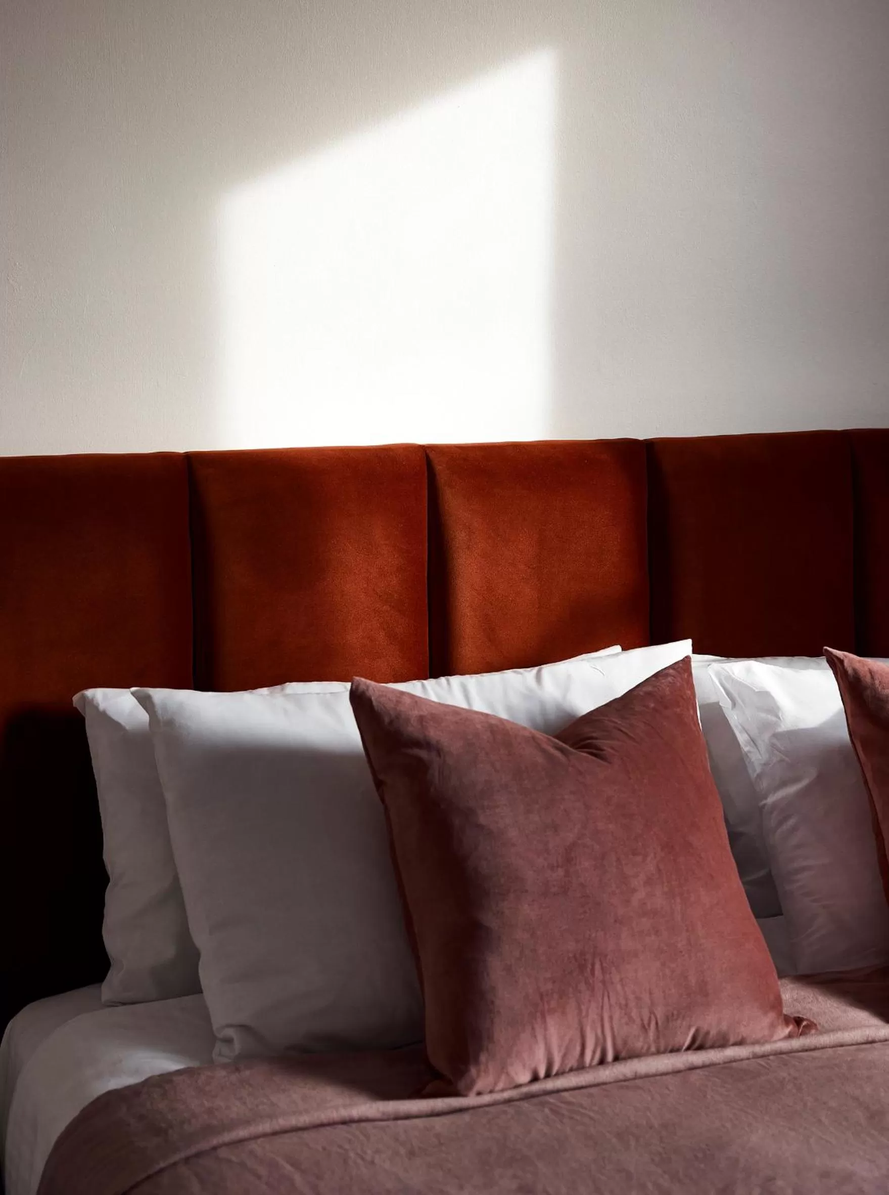 Bed in The Rooms Milton