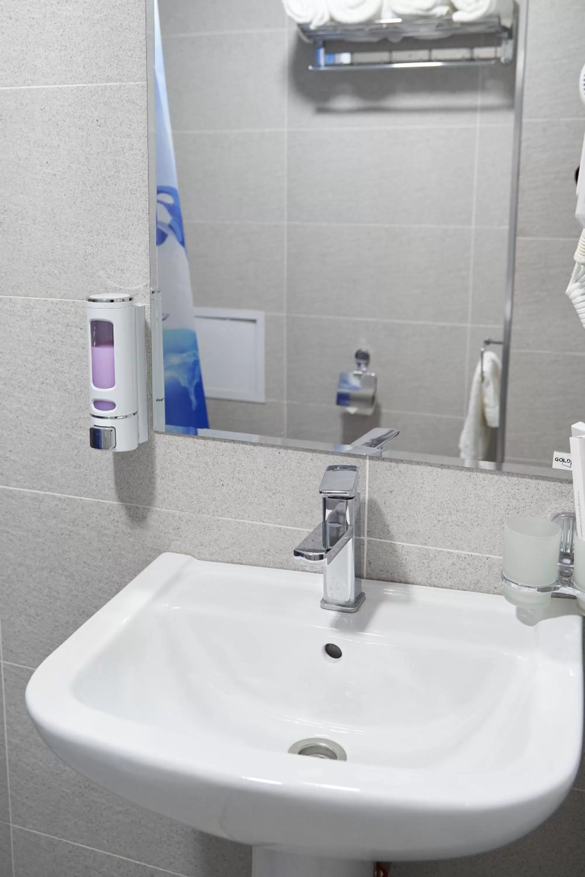 Bathroom in Vatan Plaza