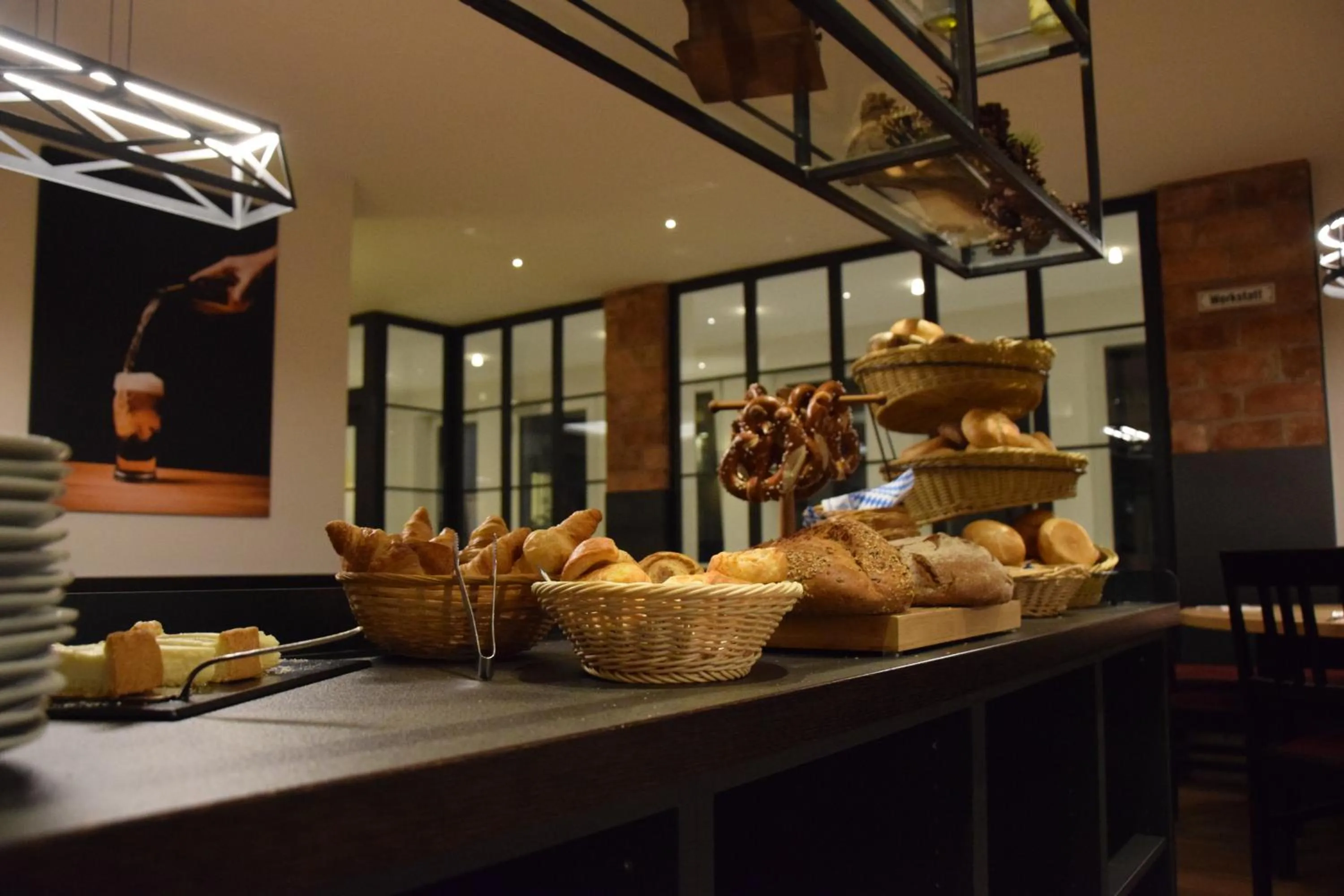 Food and drinks in Hotel Roter Löwe