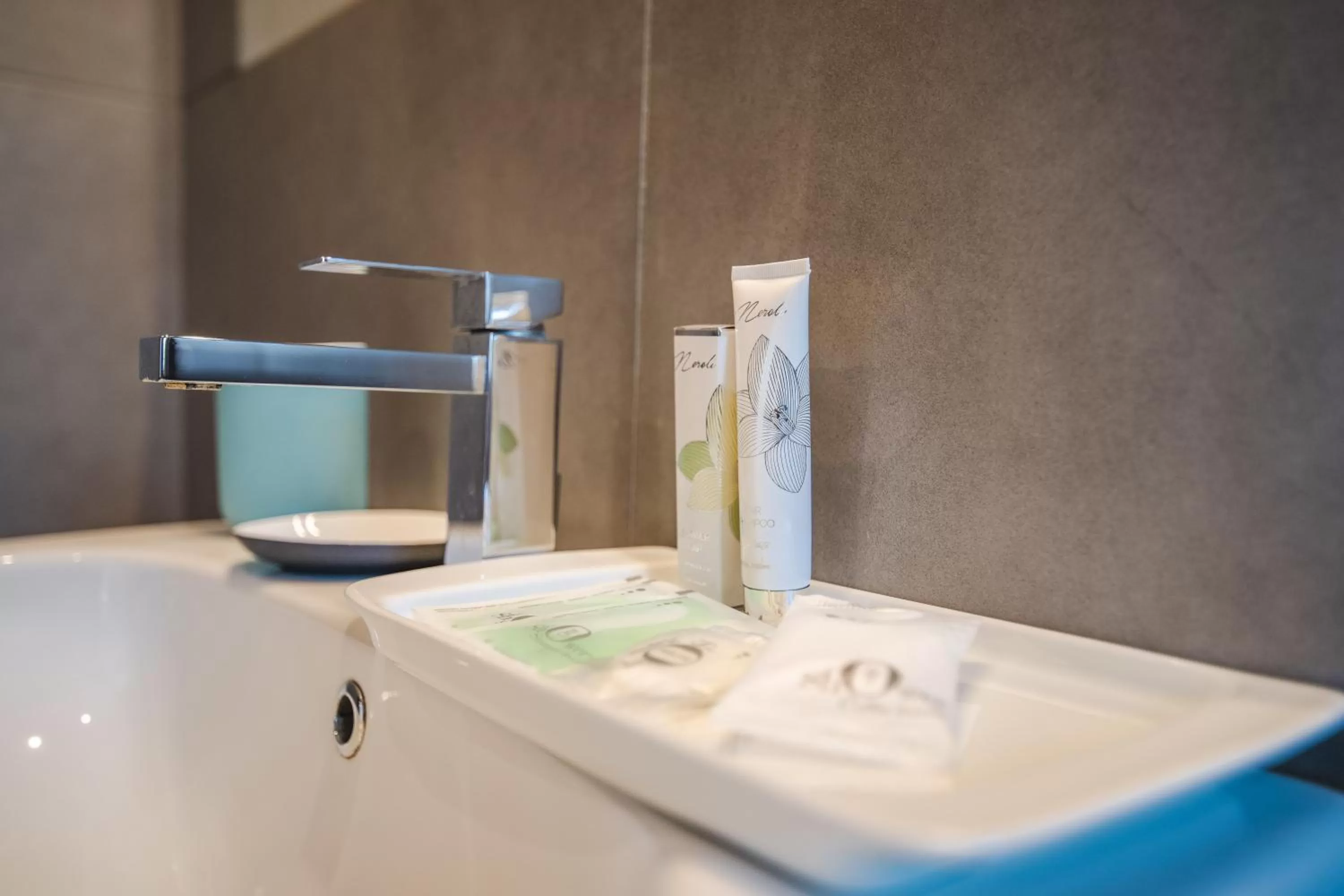 Bathroom in Arco Dei Pinto