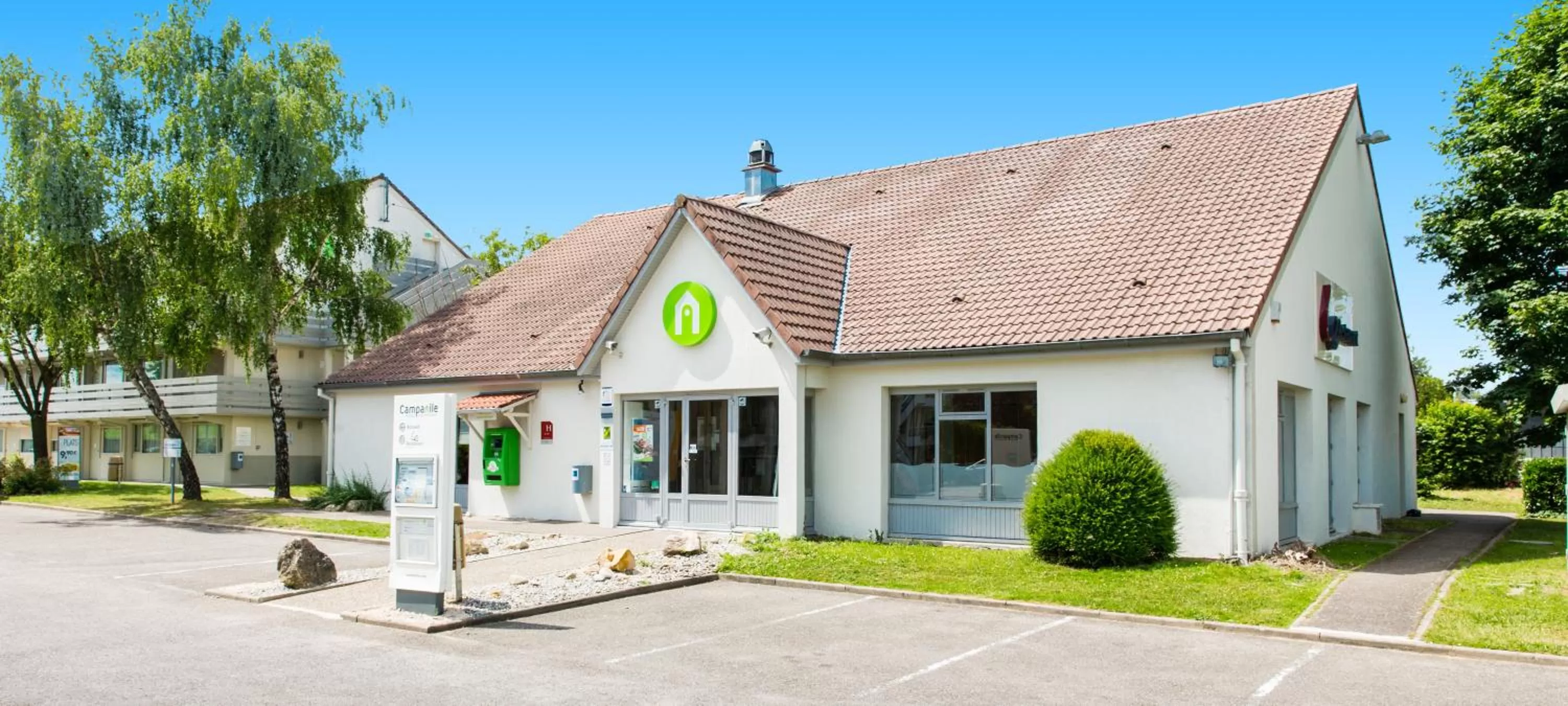 Property building in Campanile Mulhouse - Morschwiller