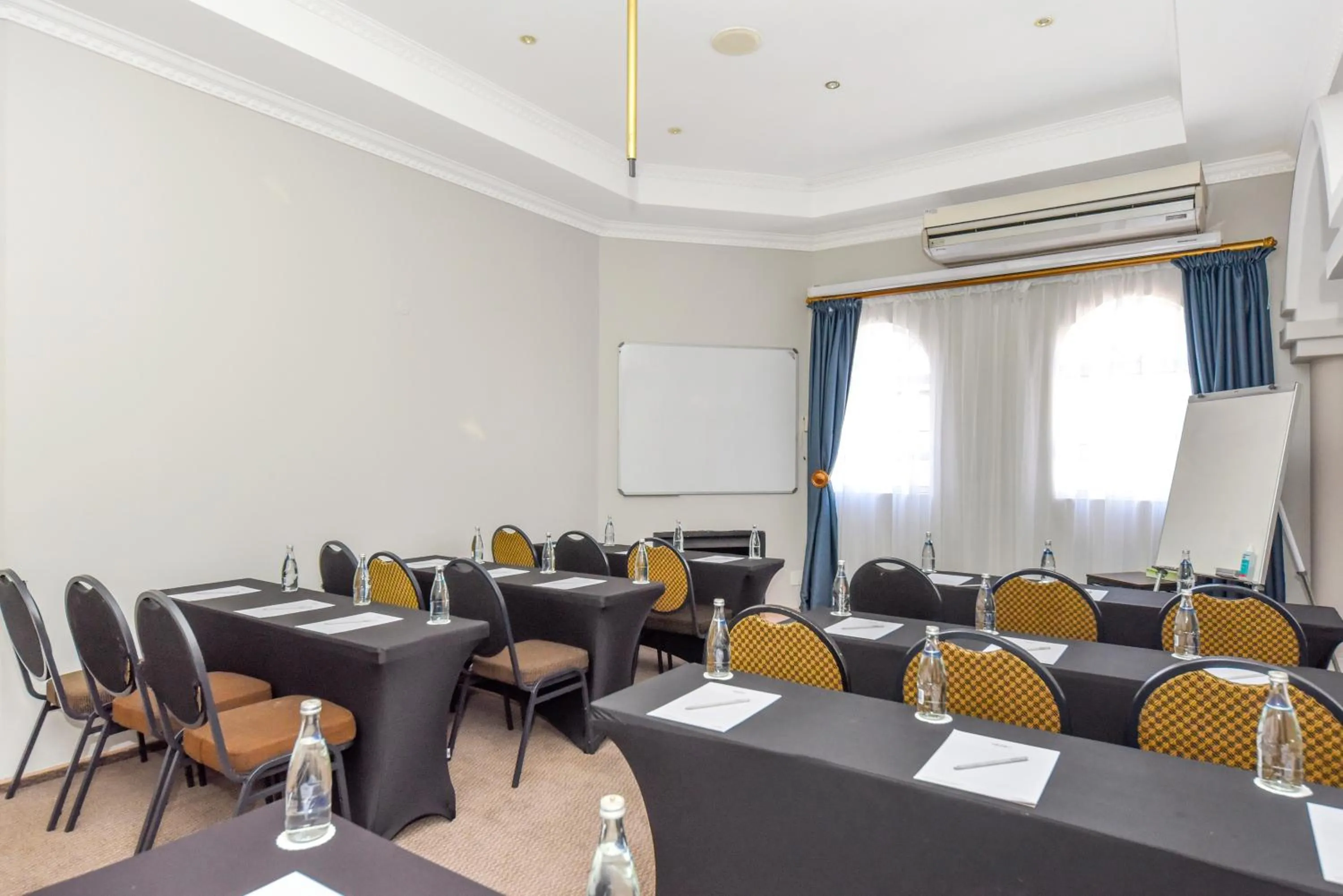 Meeting/conference room in Mercure Johannesburg Randburg