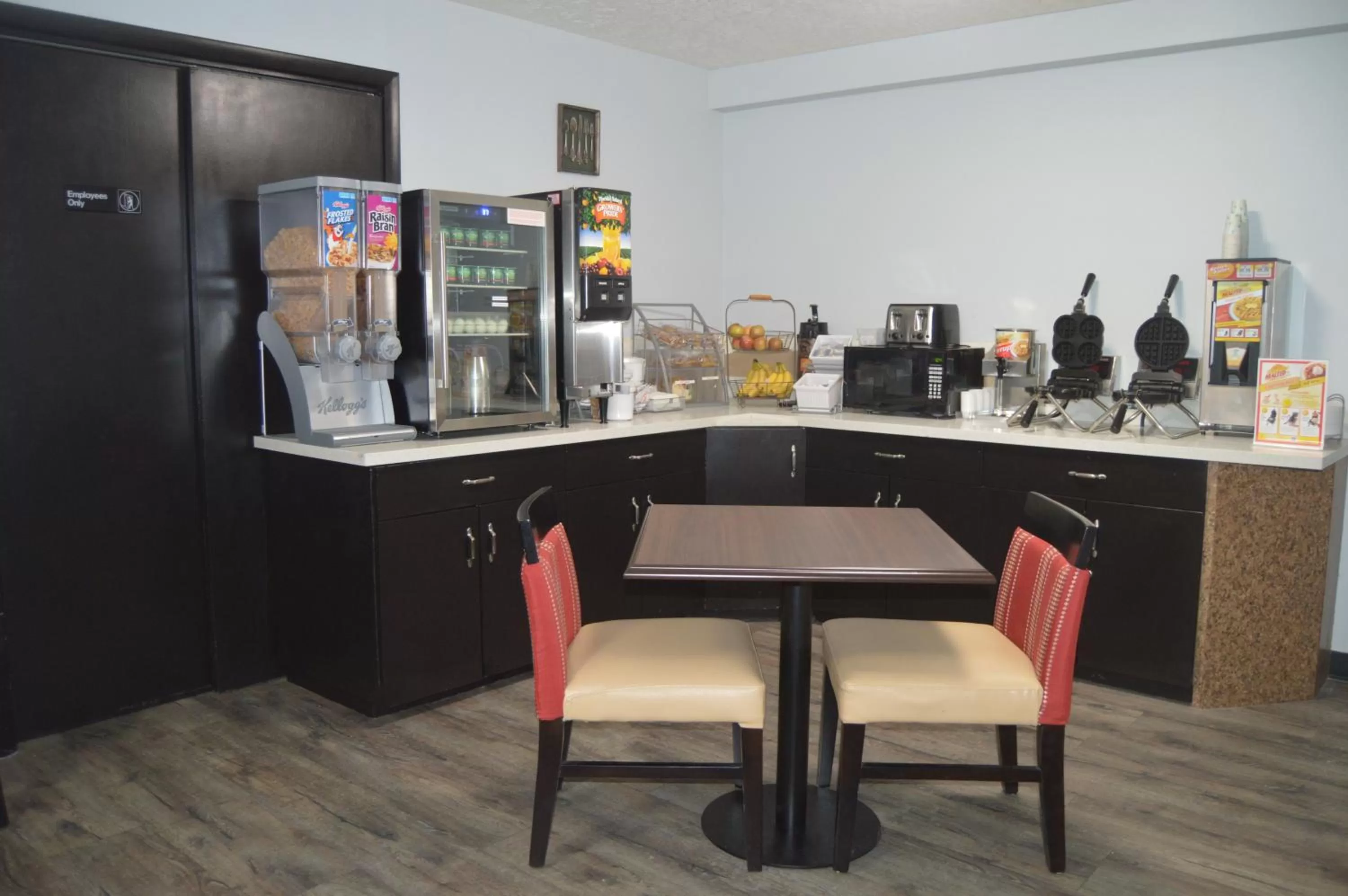 Food close-up in Super 8 by Wyndham Logan