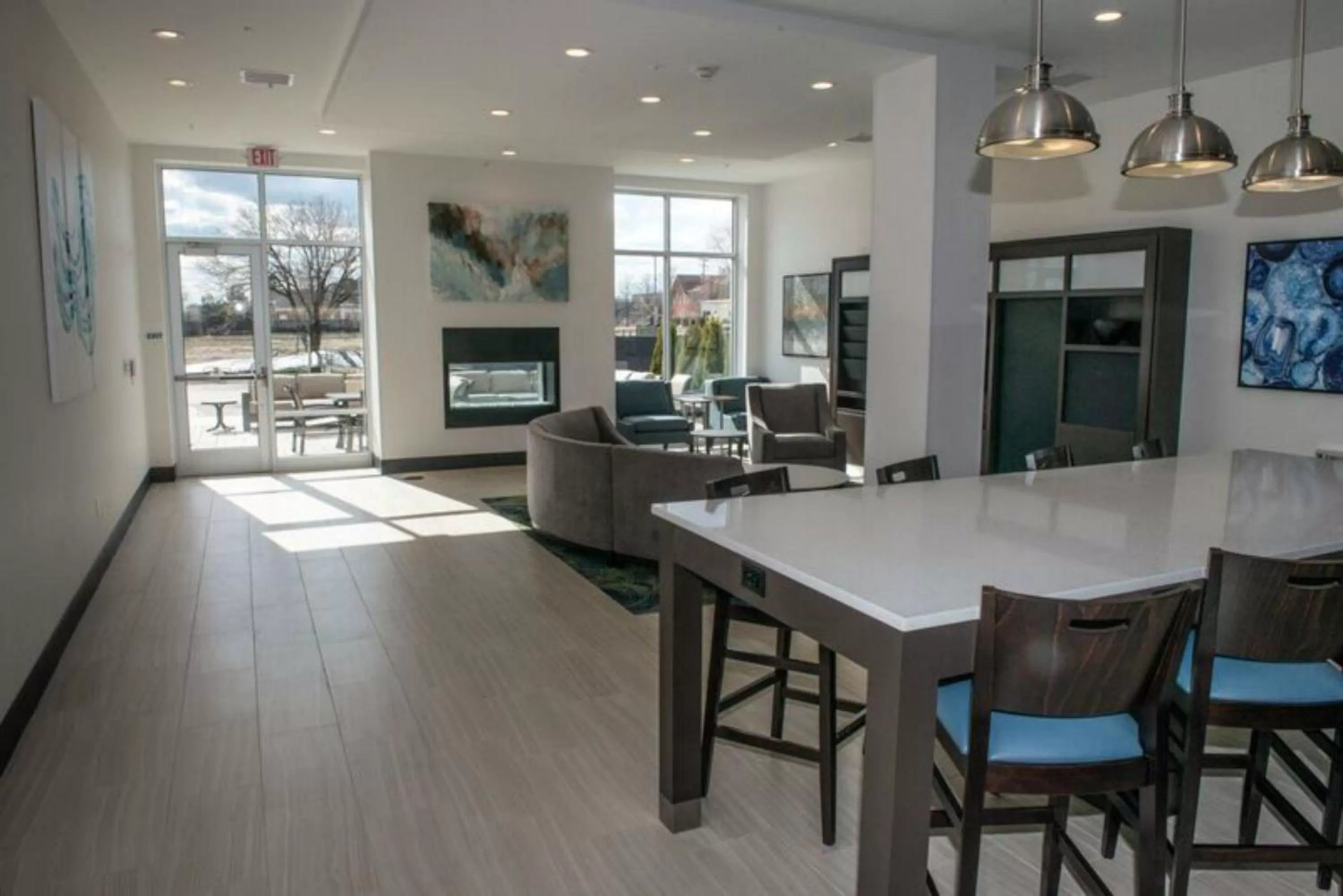 Property building in Holiday Inn & Suites - Farmington Hills - Detroit NW by IHG