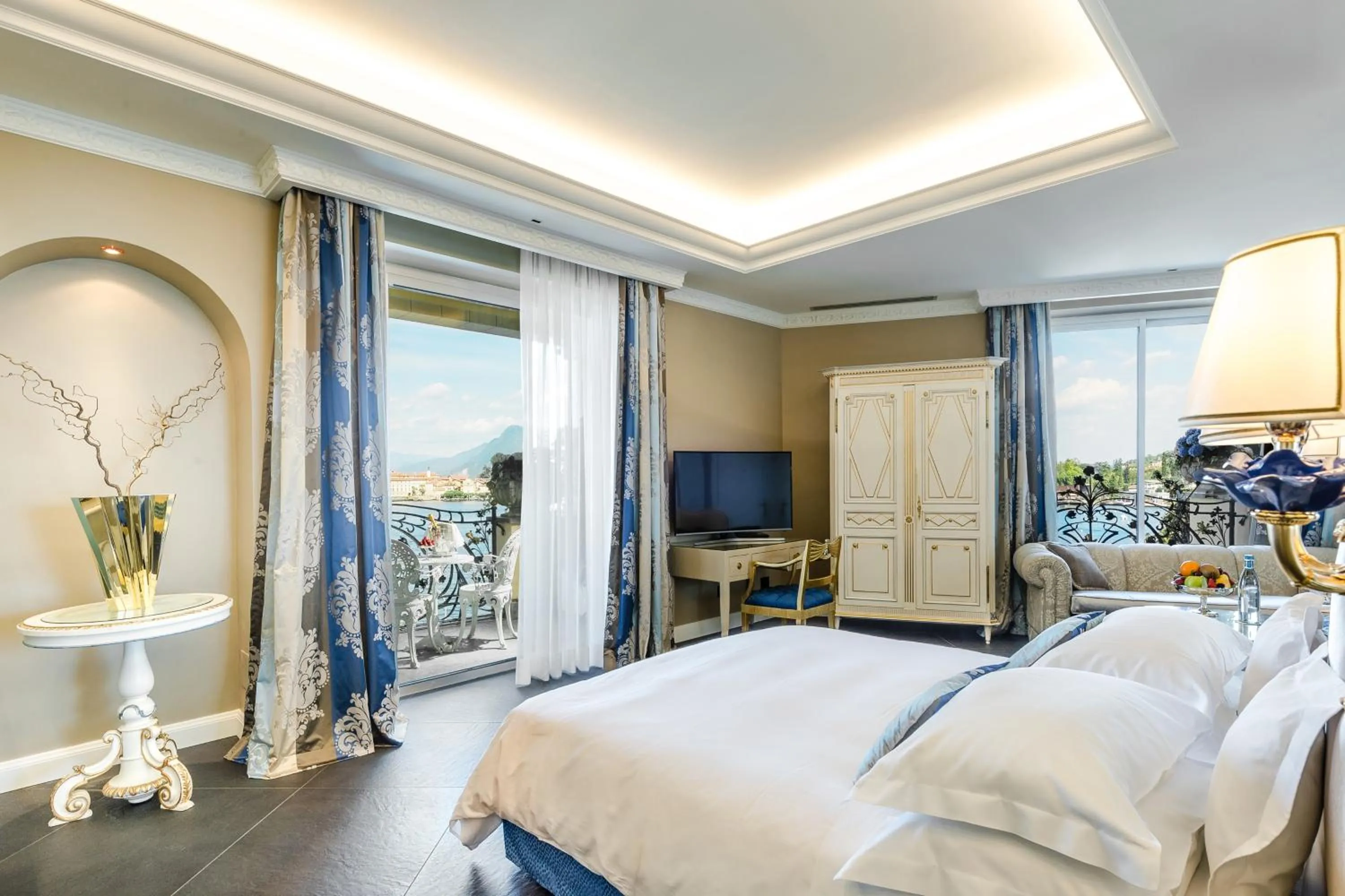 Bedroom, Bed in Villa e Palazzo Aminta - A Leading Hotel of The World