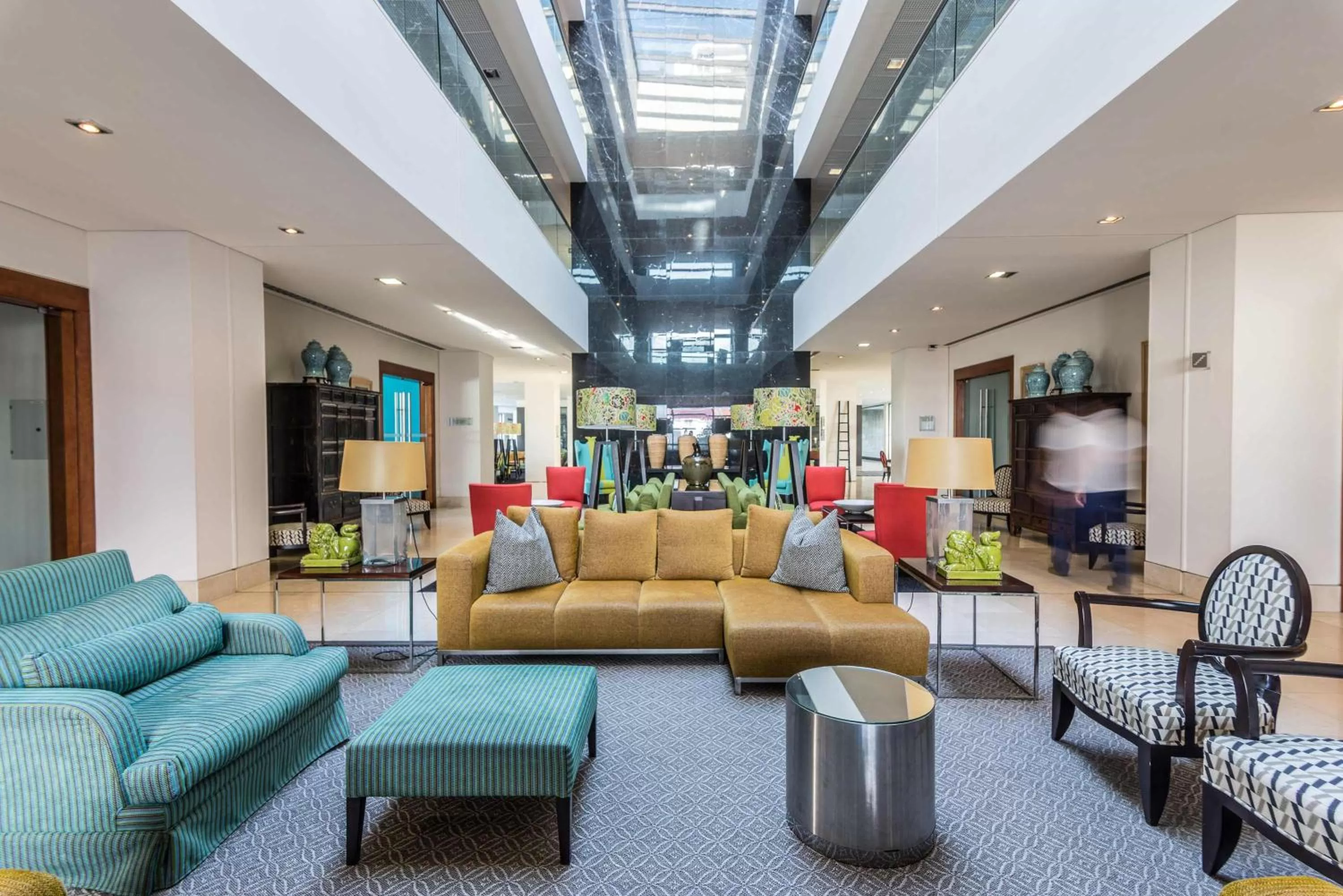 Living room in Azoris Royal Garden – Leisure & Conference Hotel