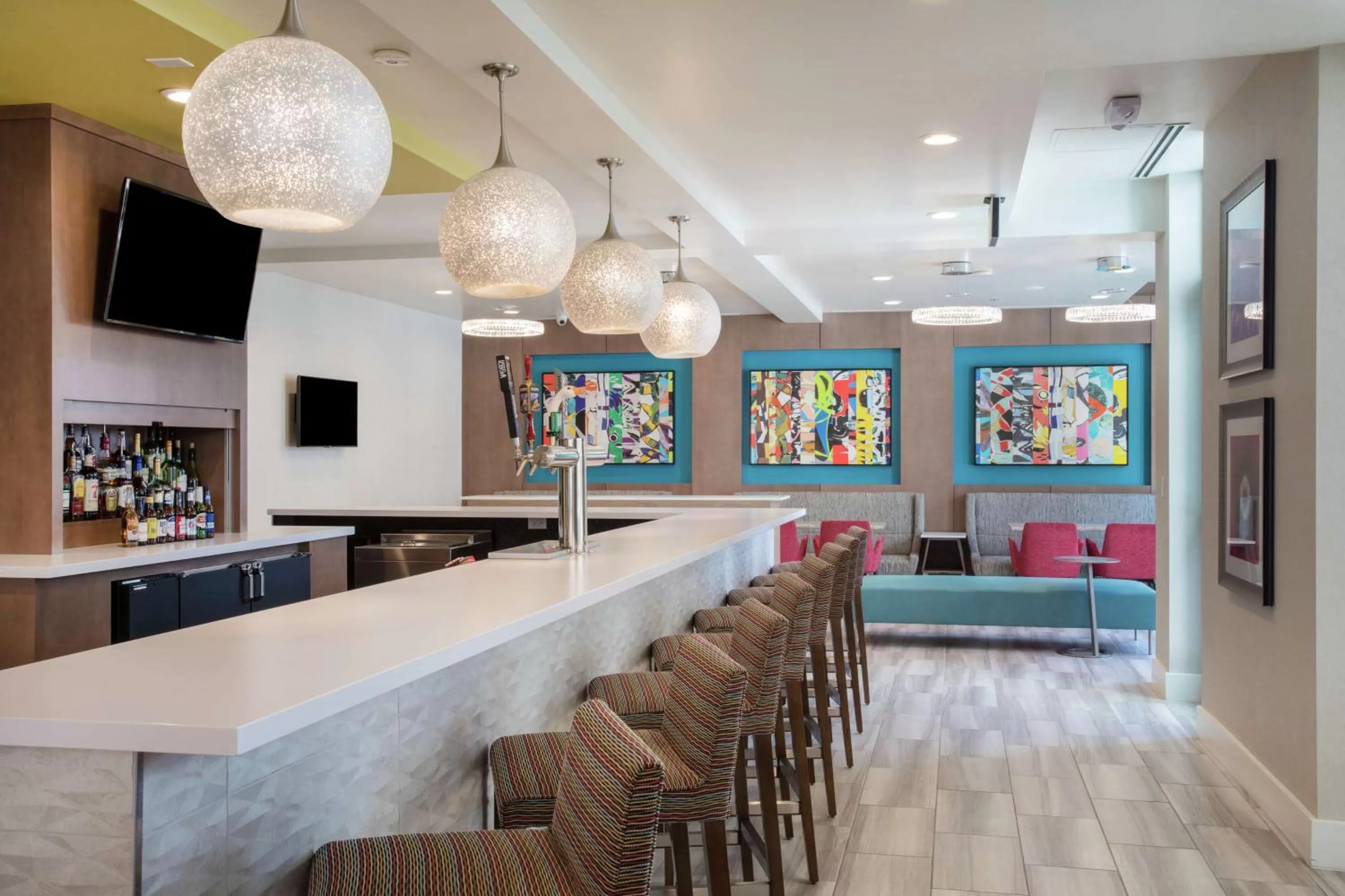 Lounge or bar in Hilton Garden Inn Las Vegas City Center