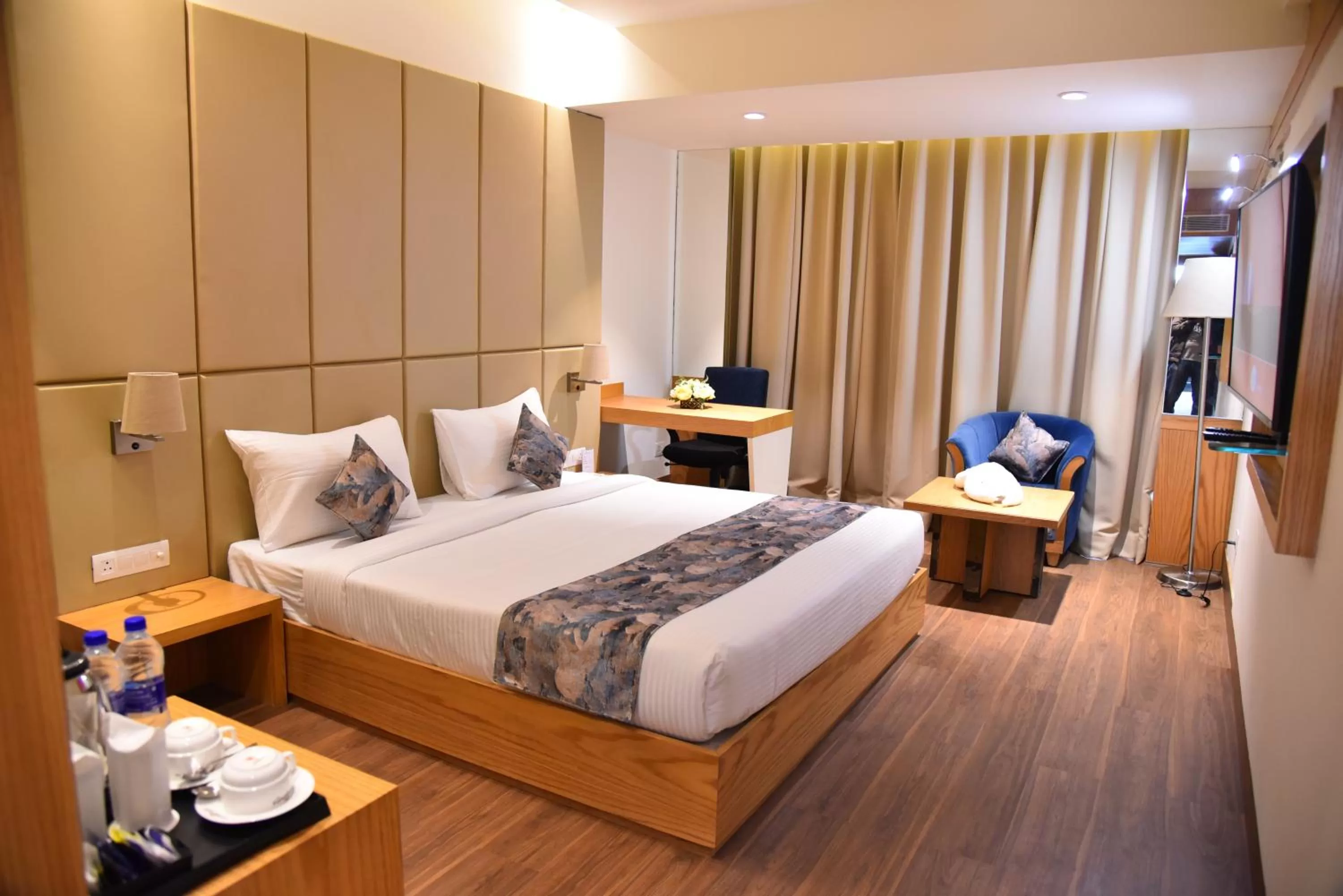 Bedroom, Bed in Narayanam