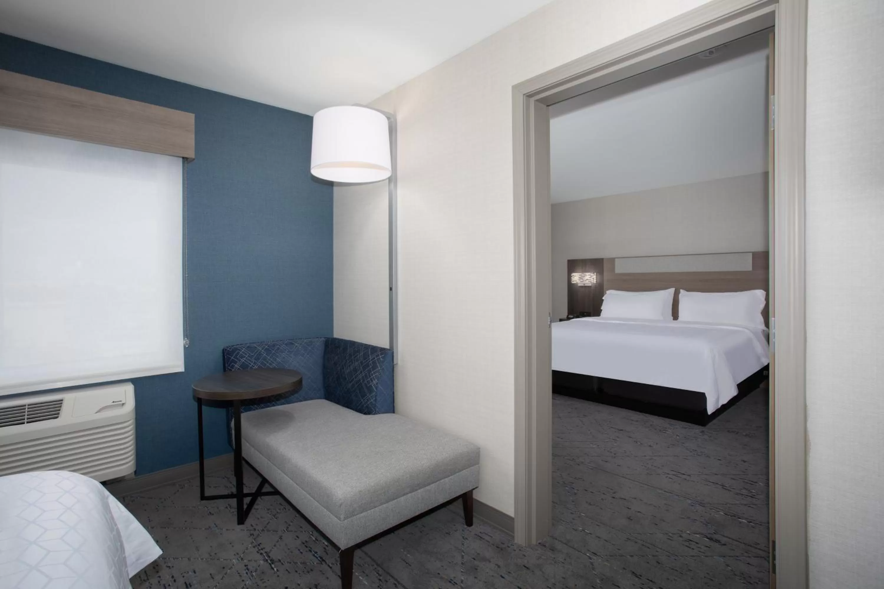 Photo of the whole room, Bed in Holiday Inn Express Hotel & Suites Grand Junction by IHG