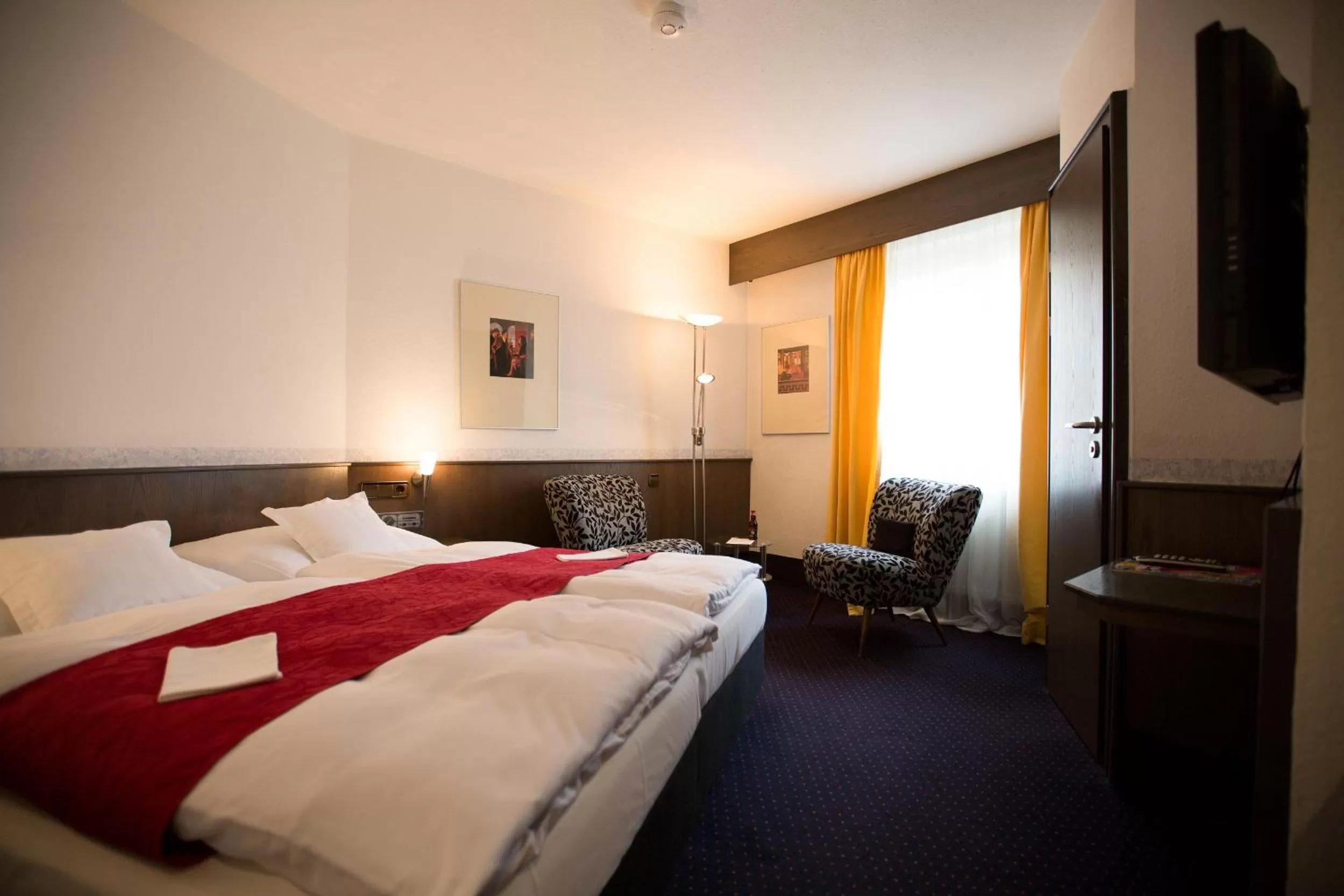Photo of the whole room, Bed in Hotel Bürkle