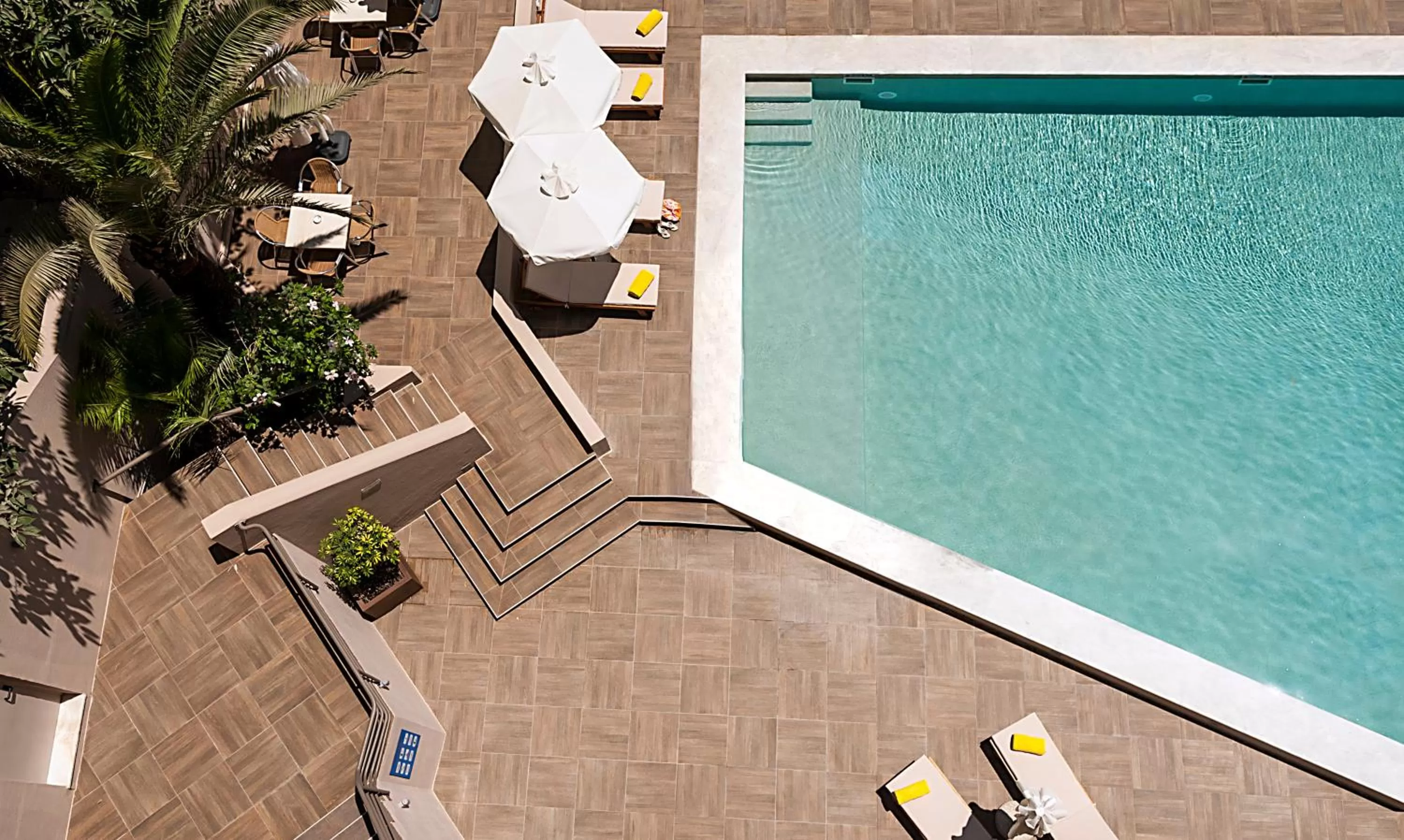 Swimming pool in Kriti Hotel