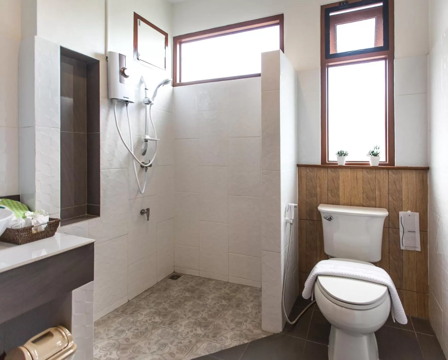 The Old City Wall Inn