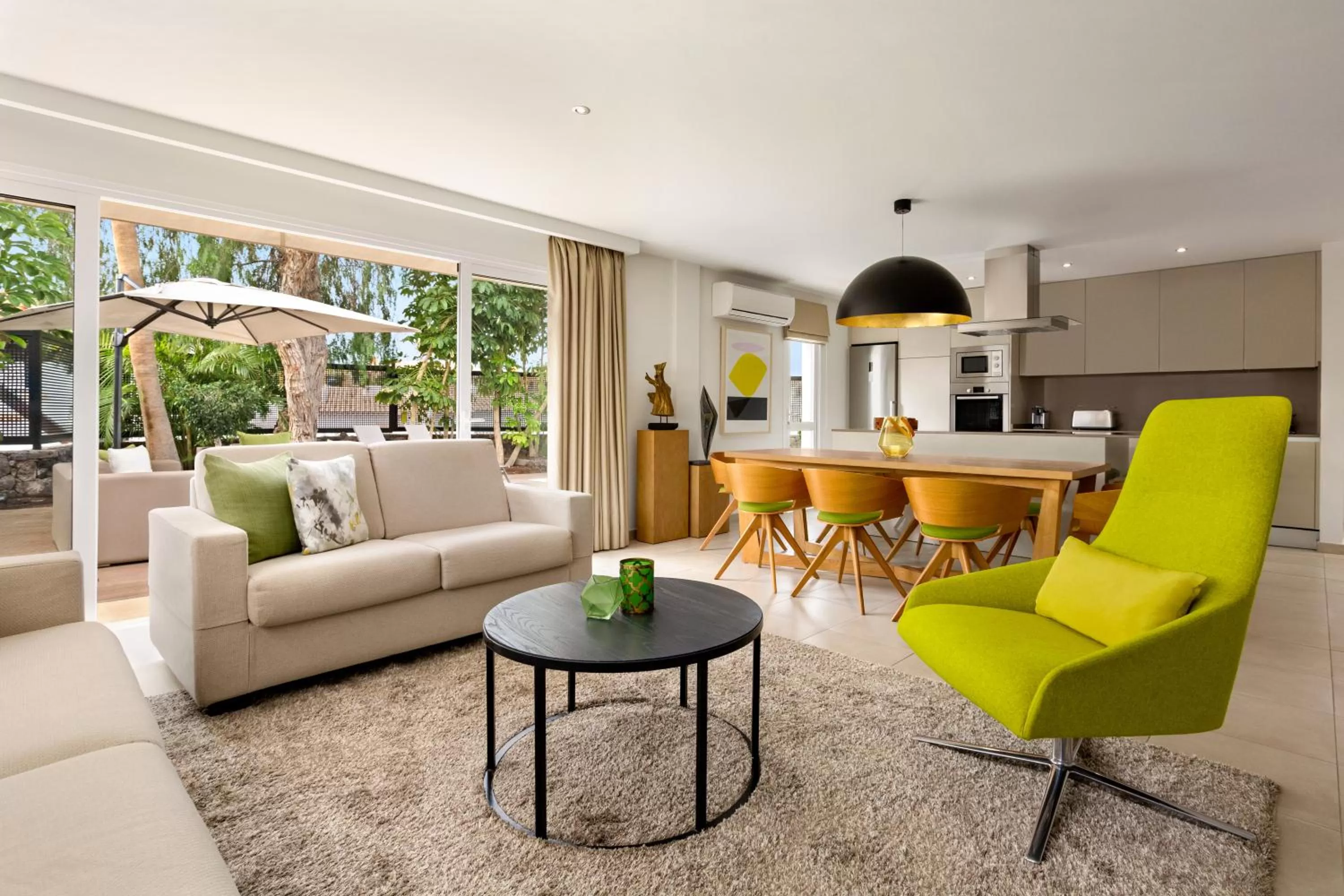 Kitchen or kitchenette in Wyndham Residences Golf del Sur