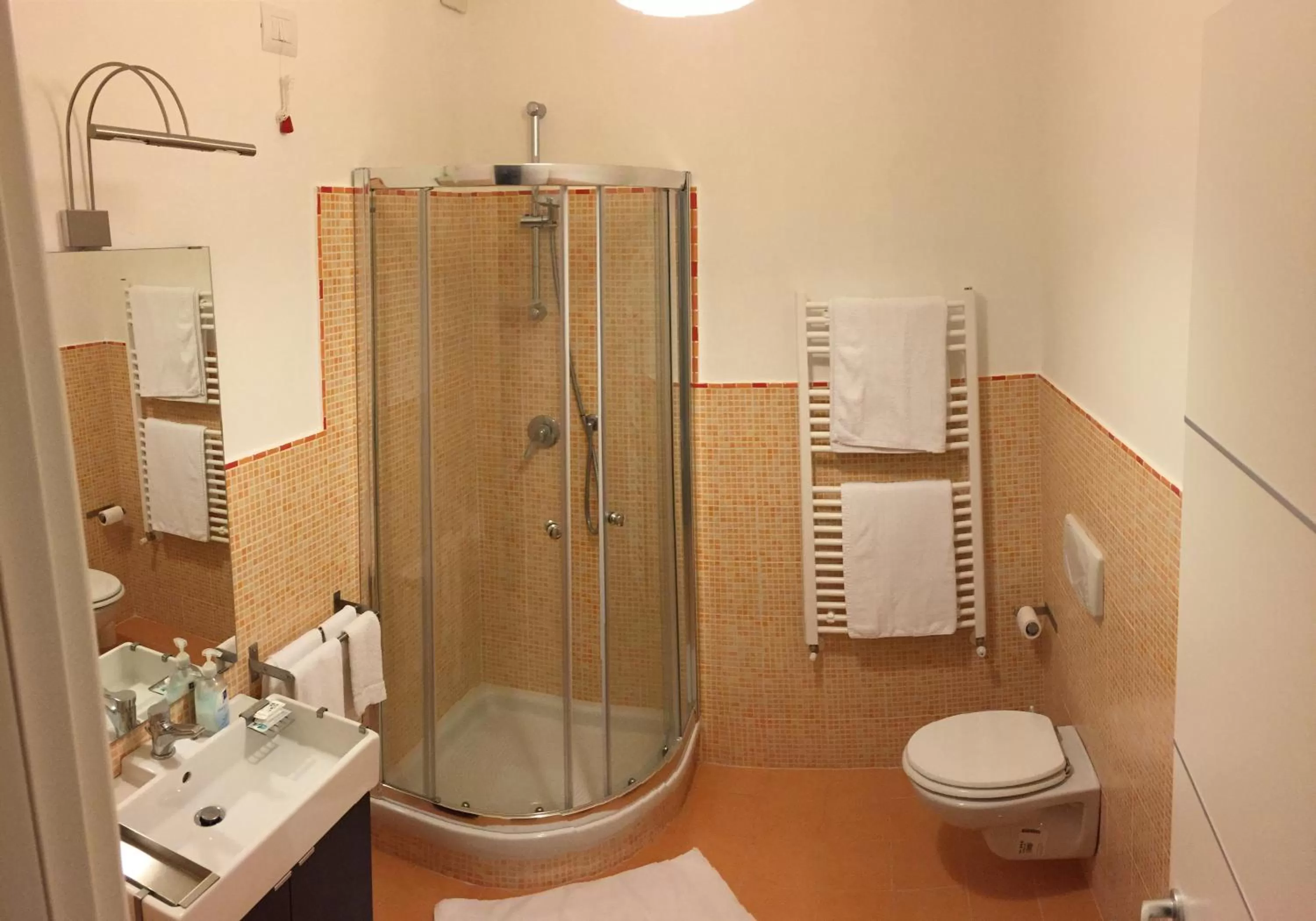 Bathroom in B&B Stefyld