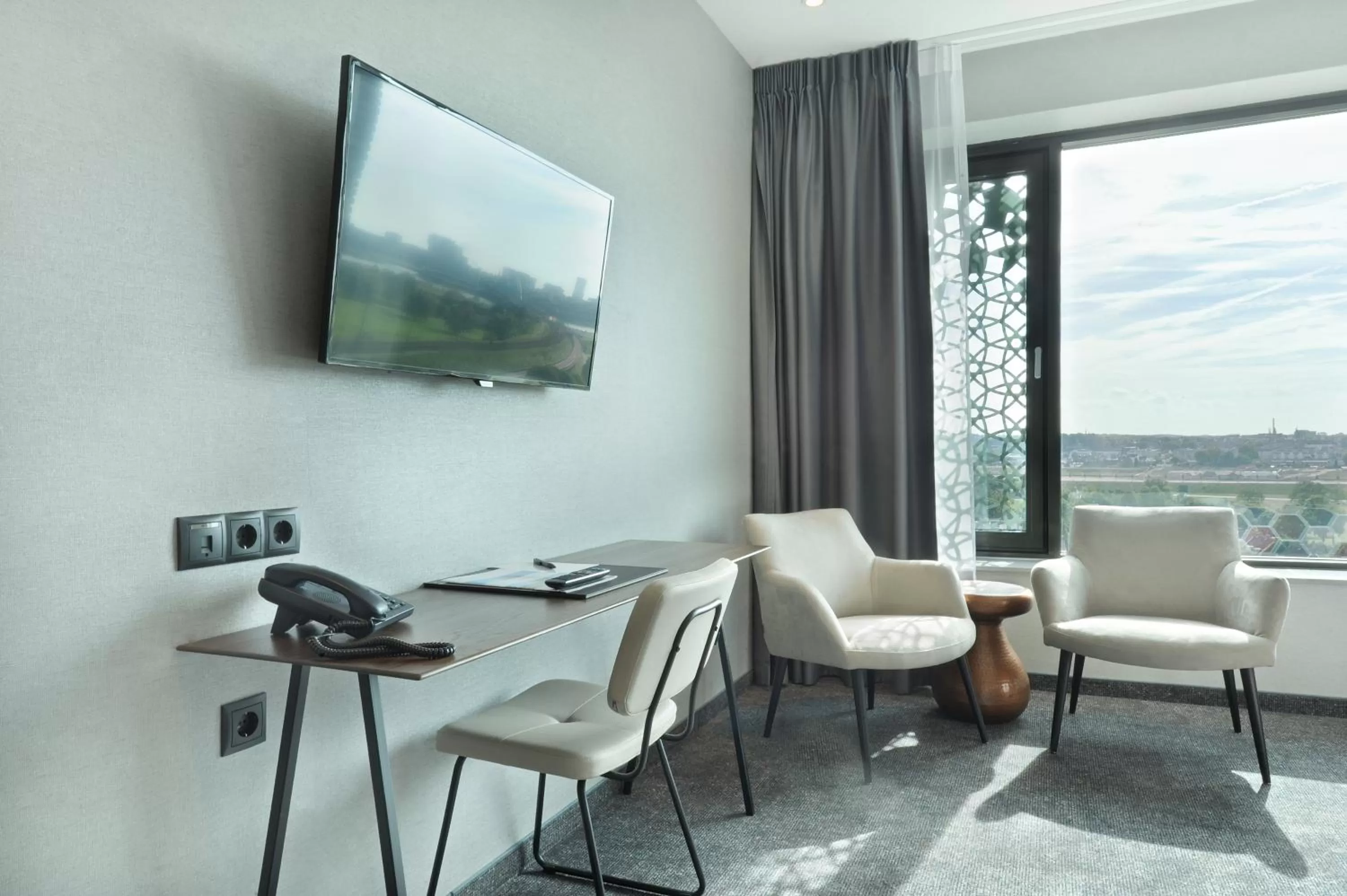 Seating area in Van der Valk Hotel Nijmegen-Lent