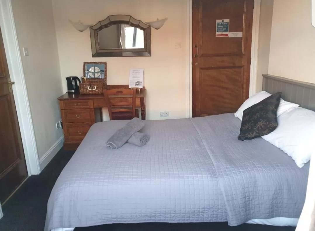 Bed in The Olde Swan Hotel