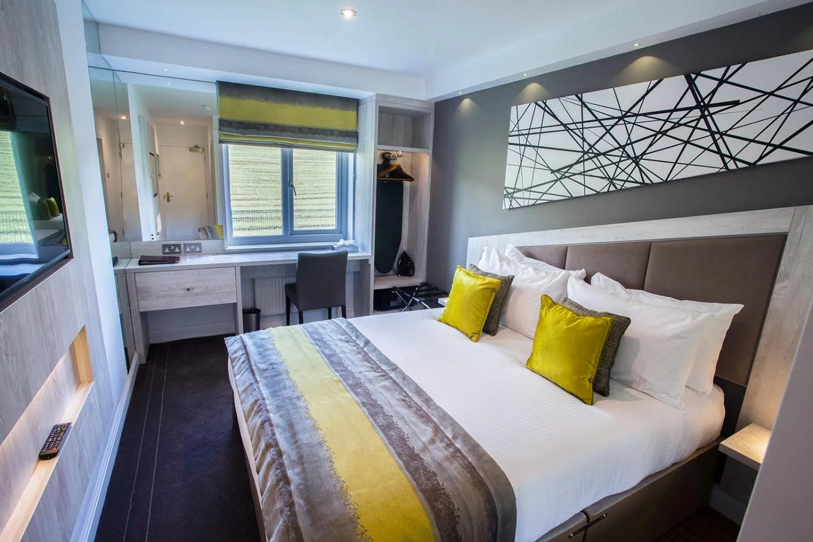 Bed in Red Hall Hotel