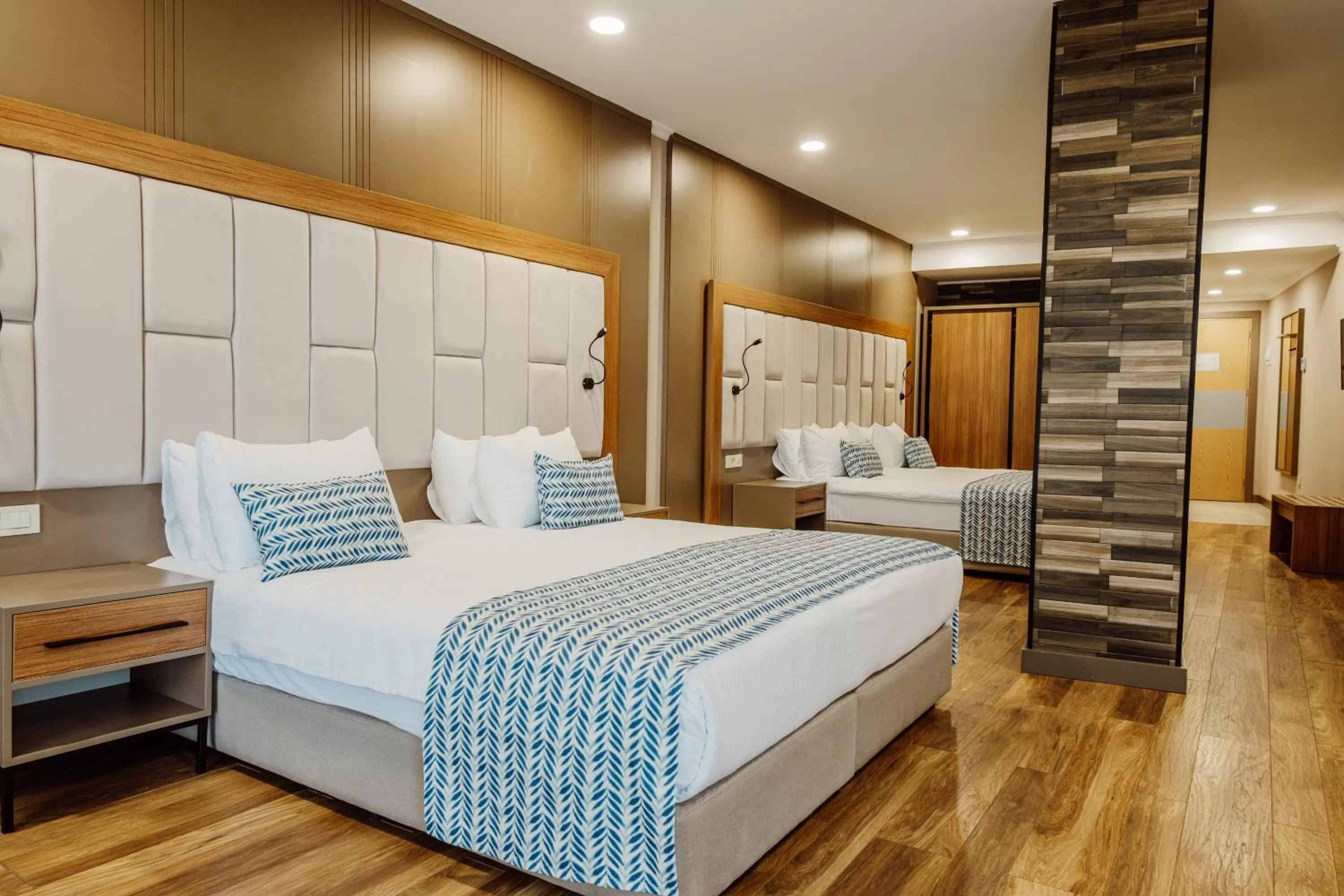 Photo of the whole room, Bed in King Solomon Batumi Hotel