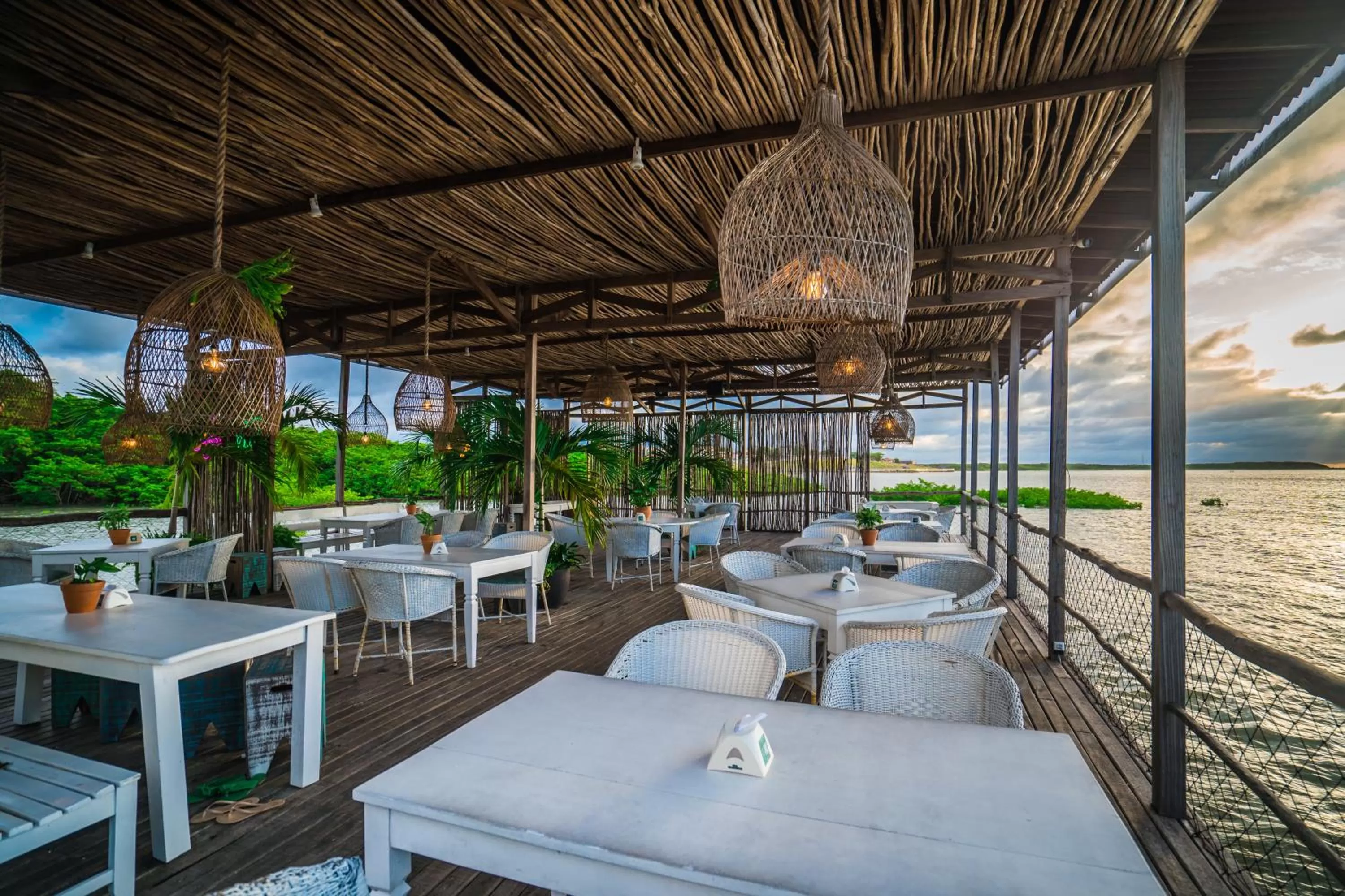 Restaurant/Places to Eat in Hotel Solar