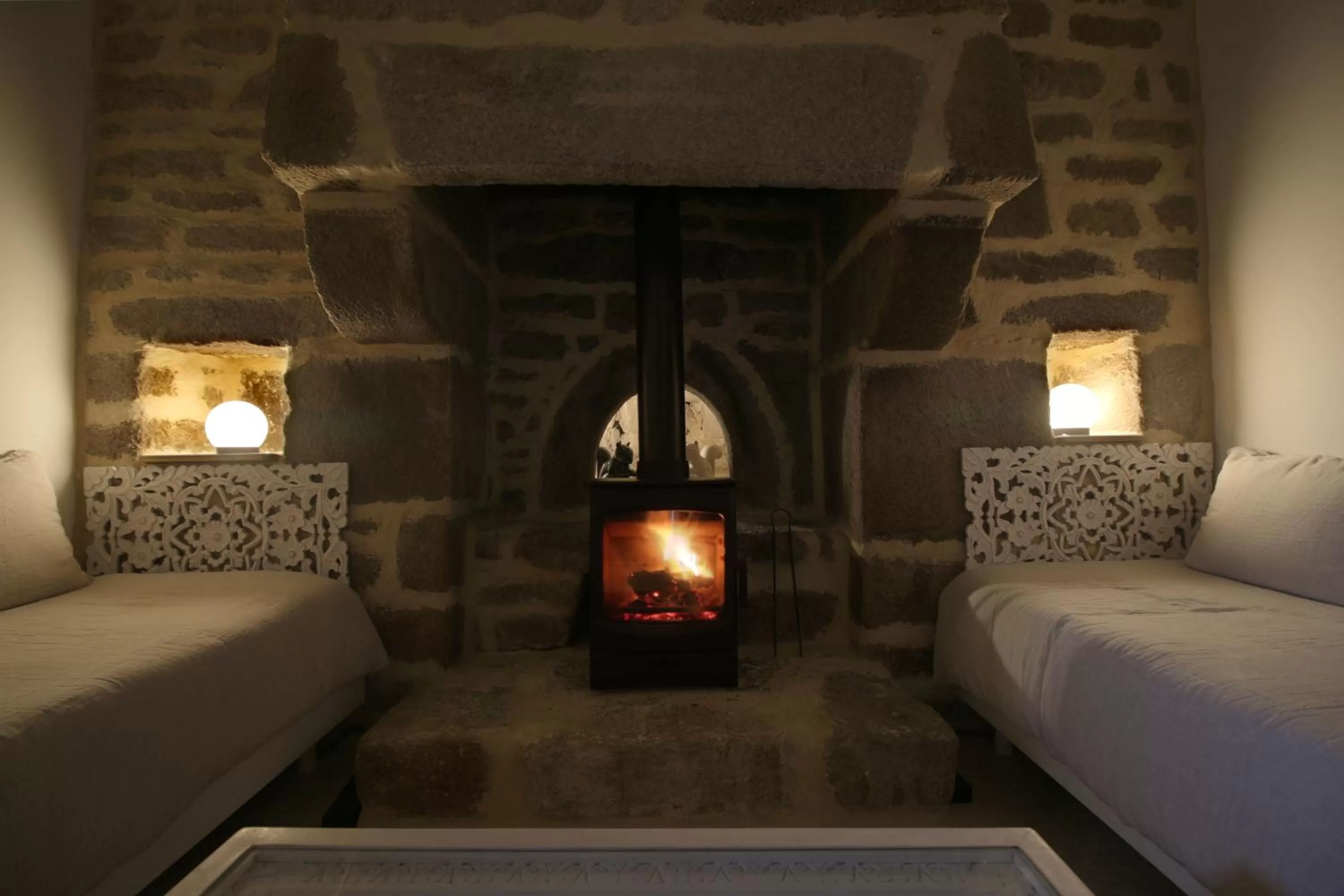 Bed, Seating Area in KERBELEG, ferme-manoir du XVè siècle, chambres grand confort