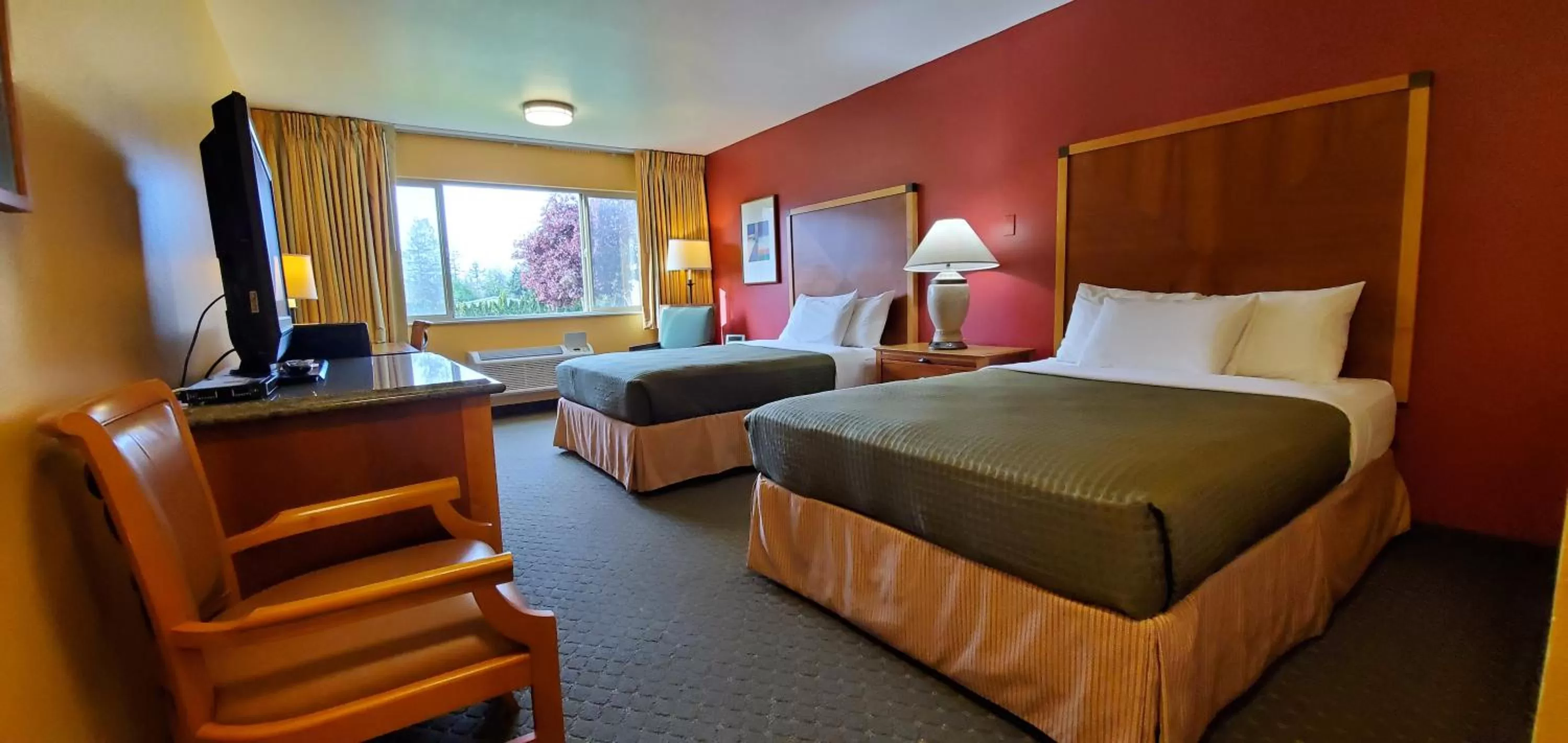 Photo of the whole room, Bed in Olympic View Inn