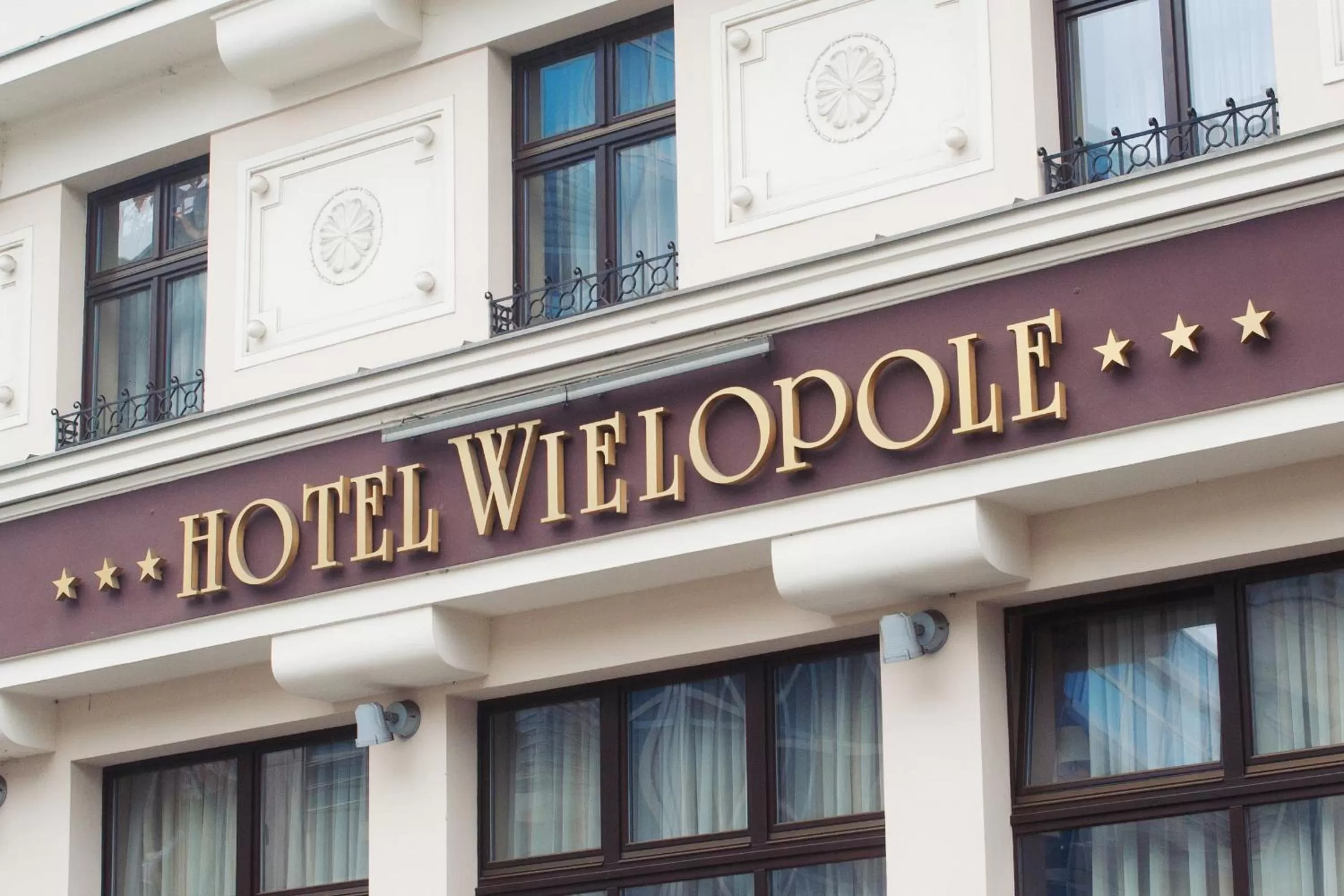 Facade/entrance in Hotel Wielopole