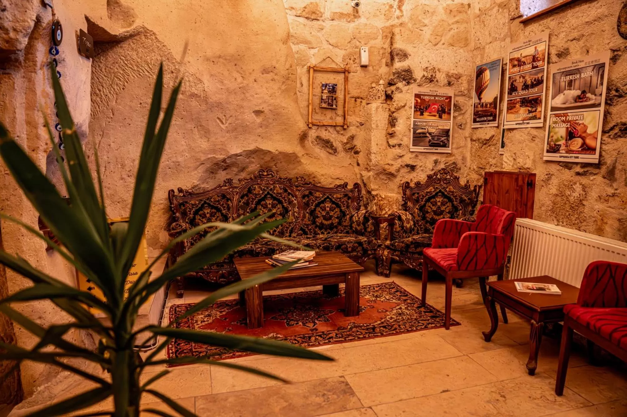 Seating area in Cappadocia Nar Cave House & Swimming Pool
