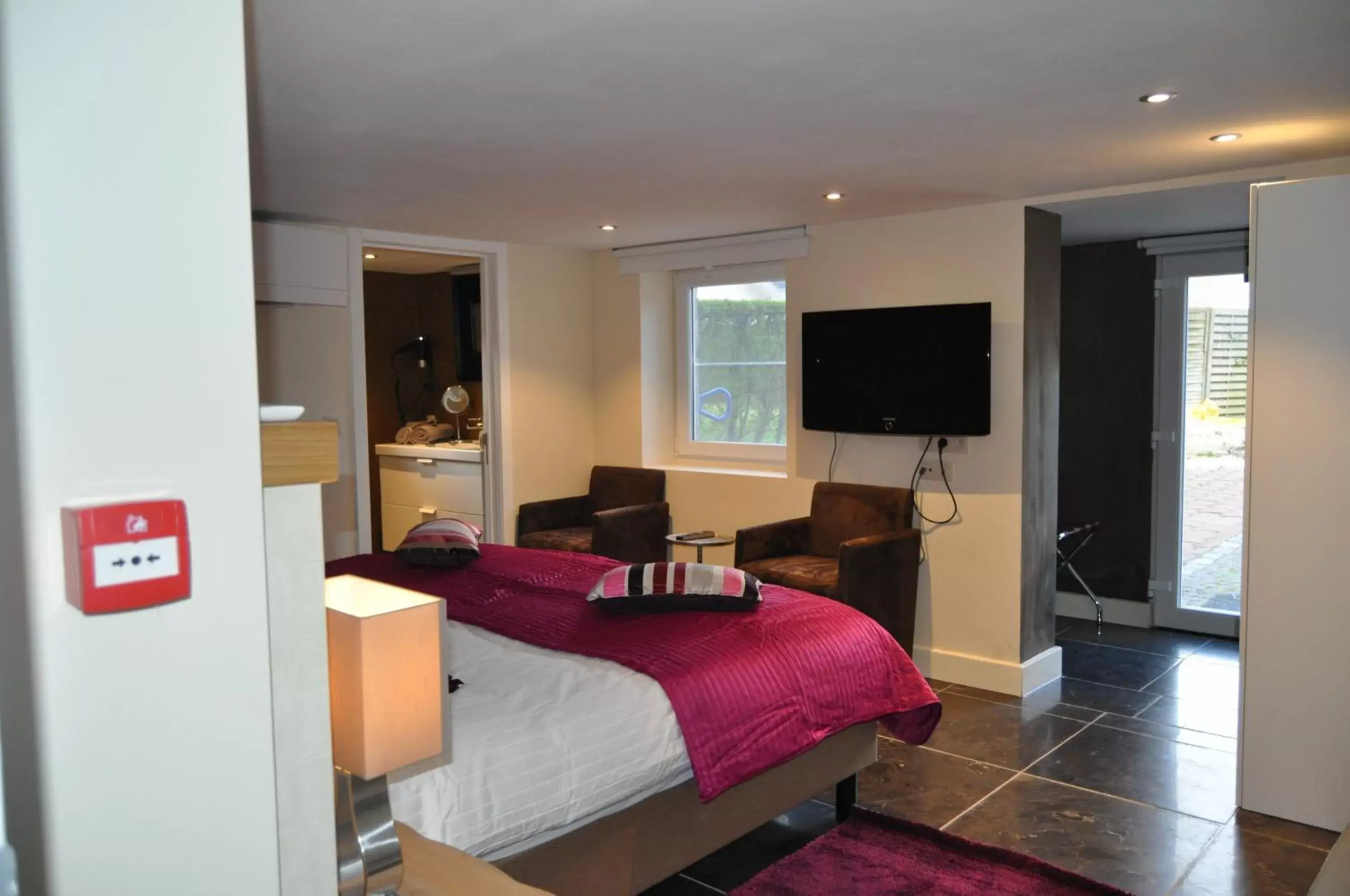 Budget Triple Room in B&B Amylia Budget Triple Room in B&B Amylia