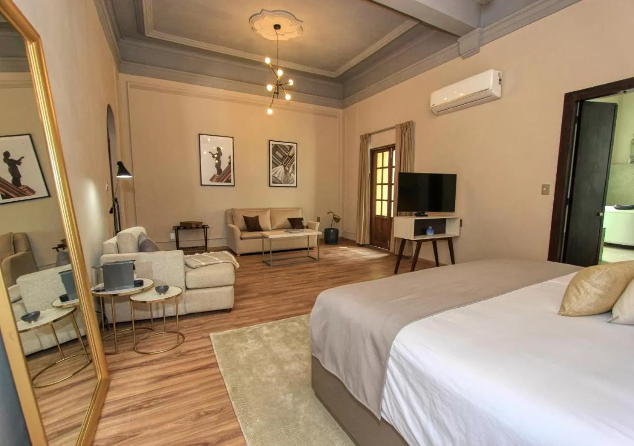 Photo of the whole room, Bed in Casa Florencia Hotel Boutique