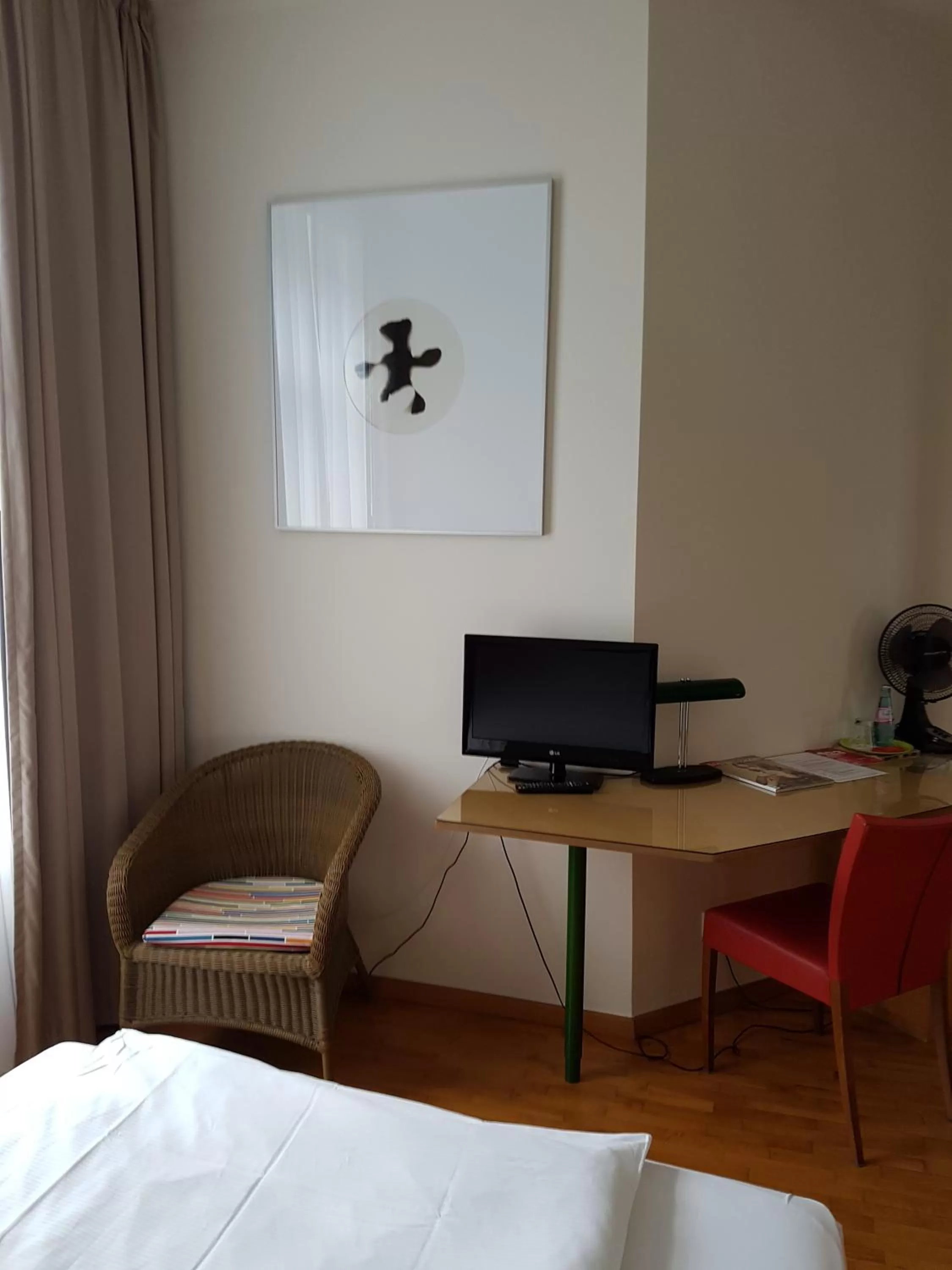 Bed in Art-Hotel Robert Mayer