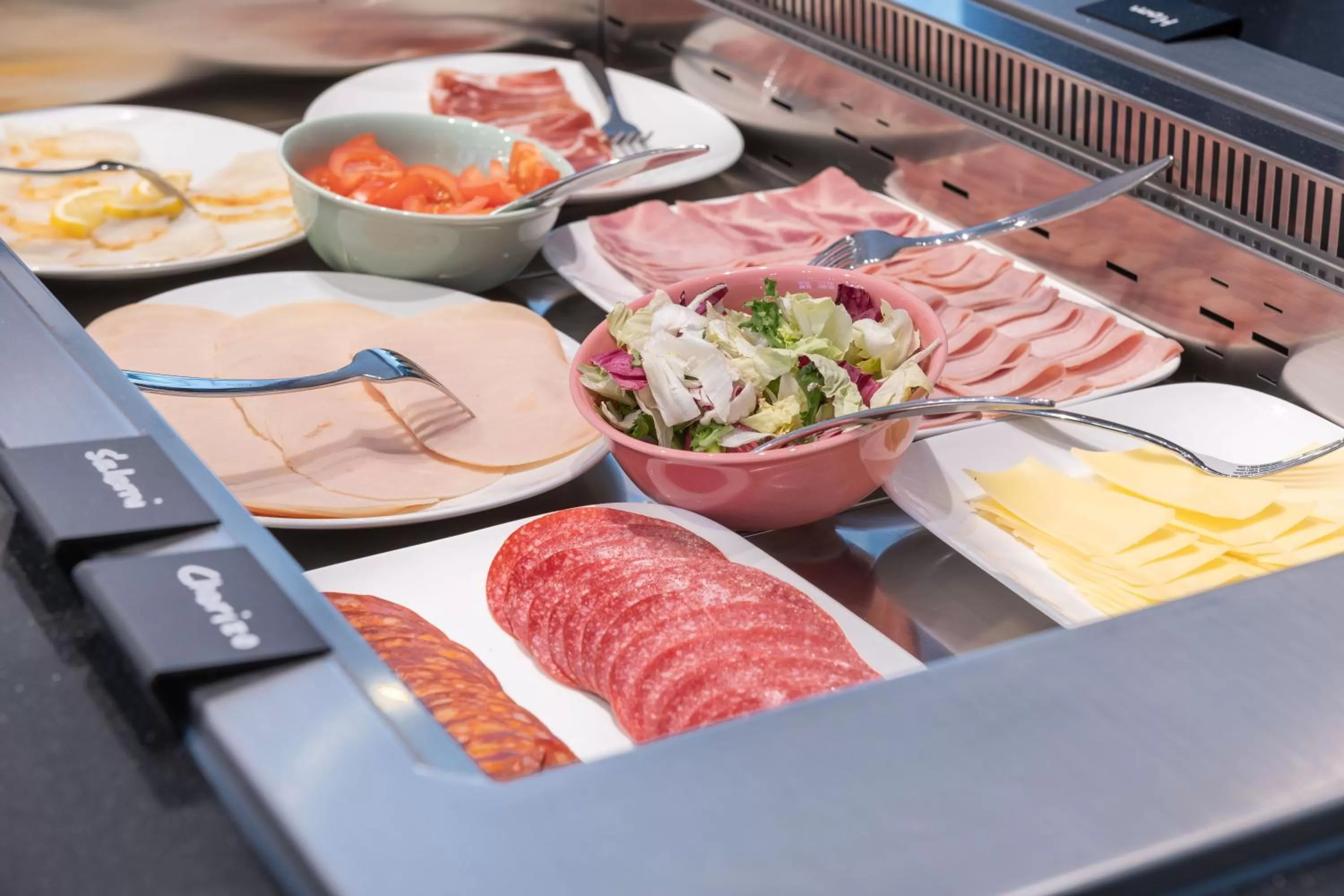 Food and drinks in Boutique Hotel Sablon by CW Hotel Collection