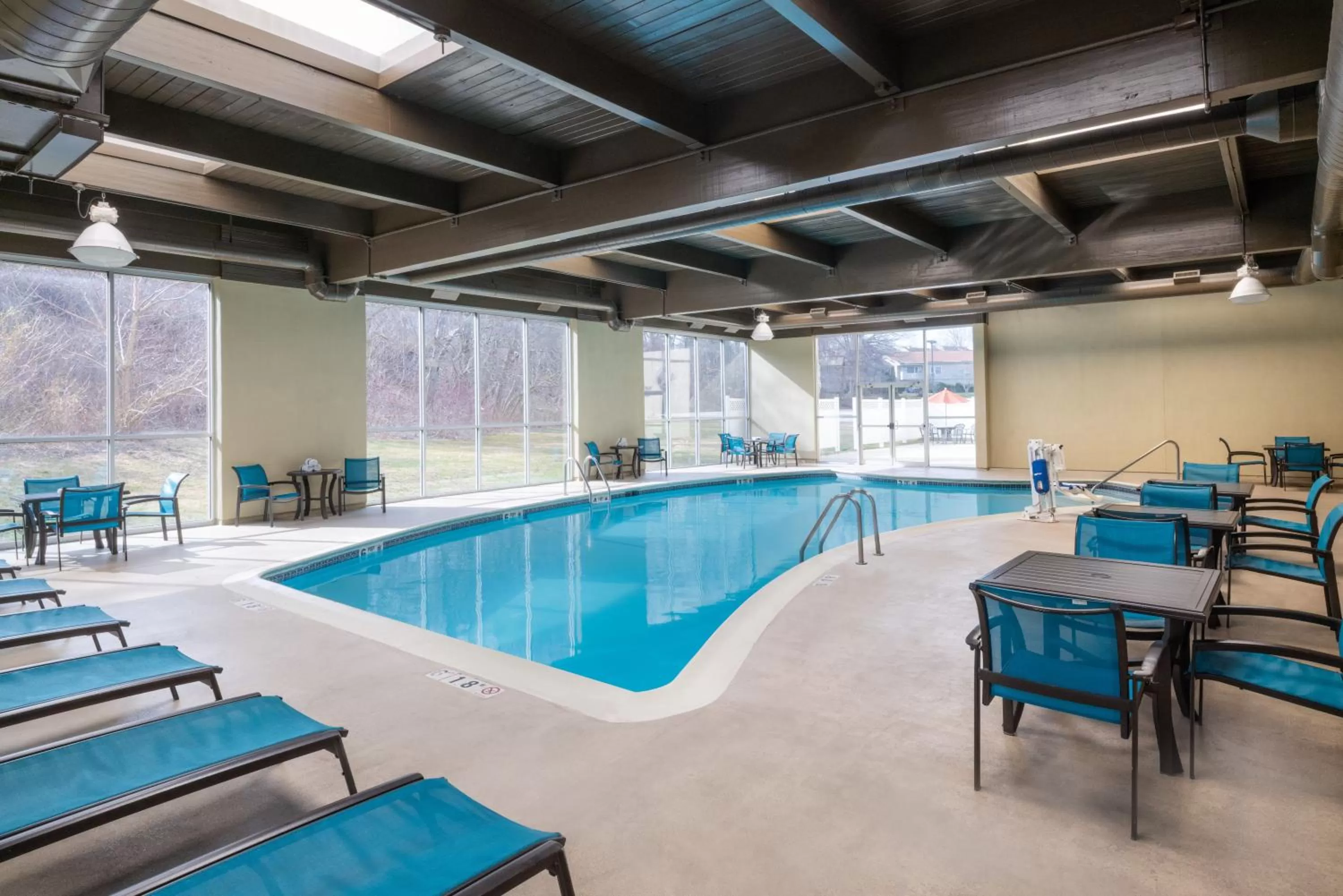 Swimming pool in Holiday Inn Norwich by IHG