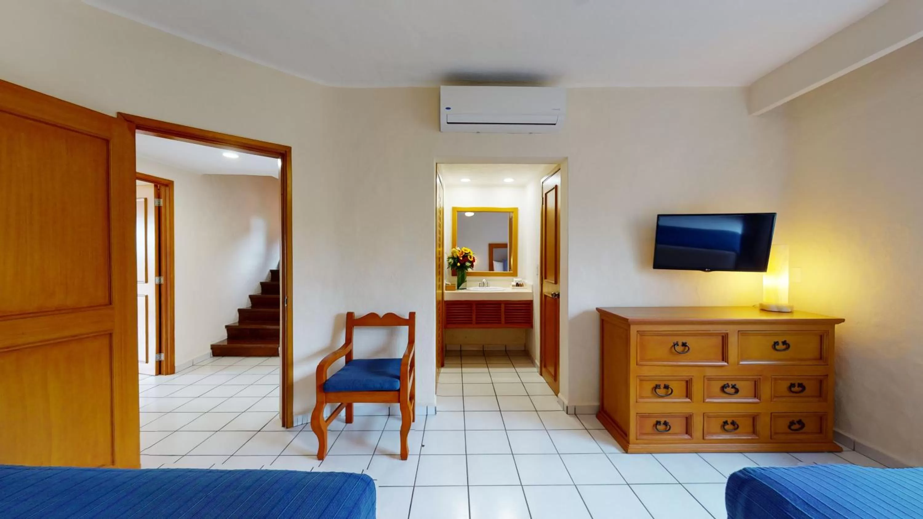 Photo of the whole room in Park Royal Homestay Los Tules Puerto Vallarta