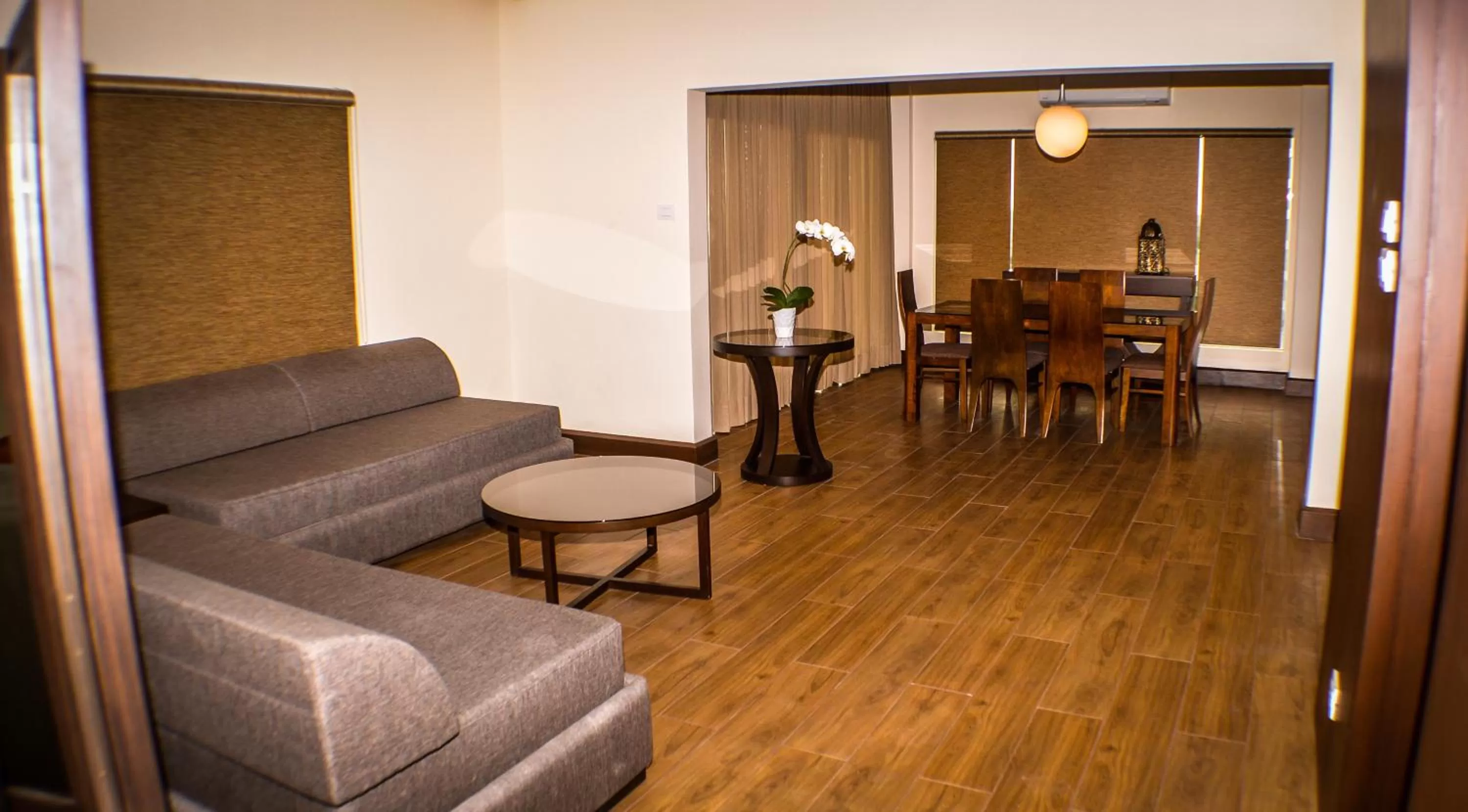 Bedroom in Hotel Monticello Tagaytay