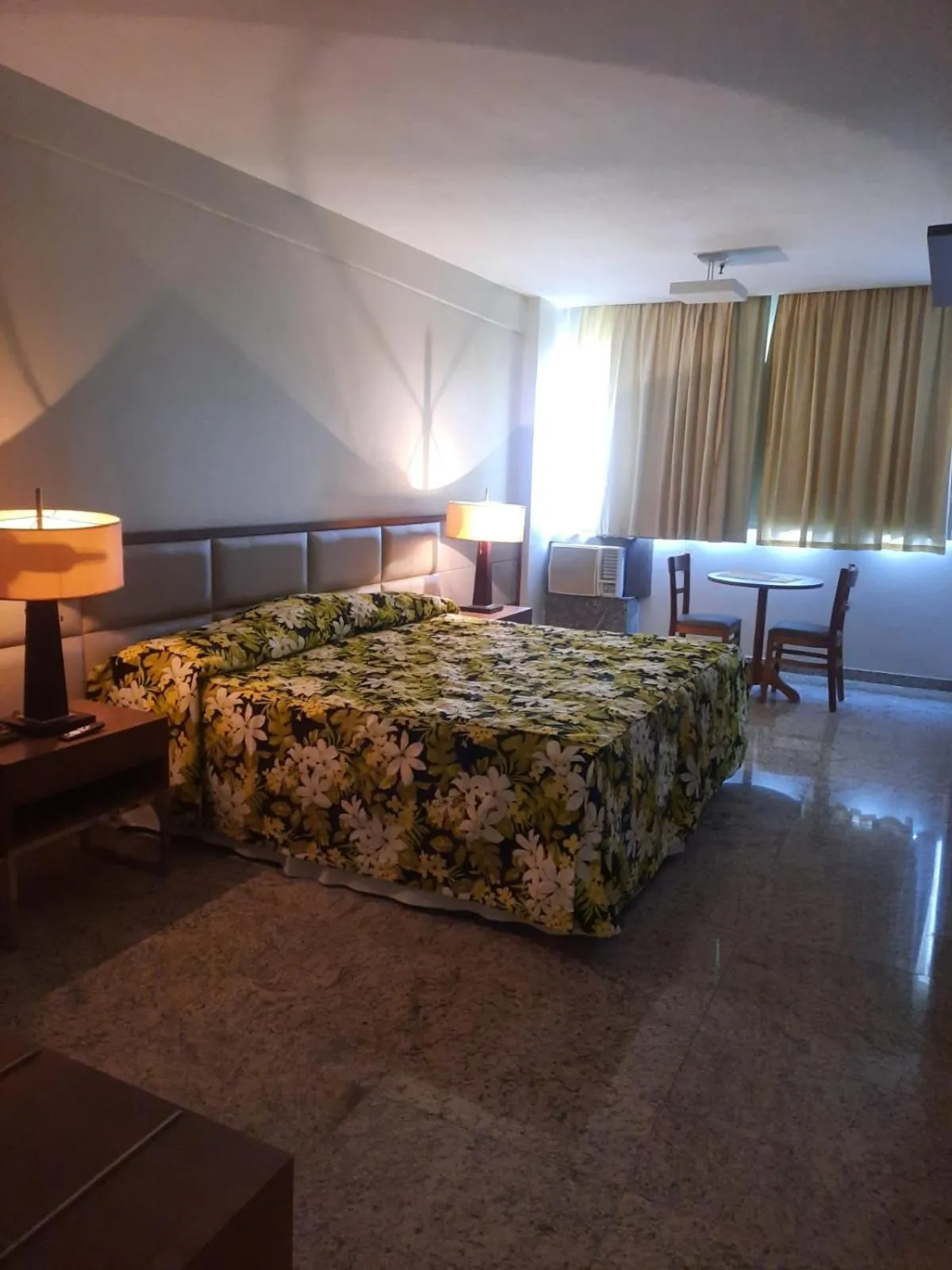 Bedroom, Bed in Royalty Copacabana Hotel