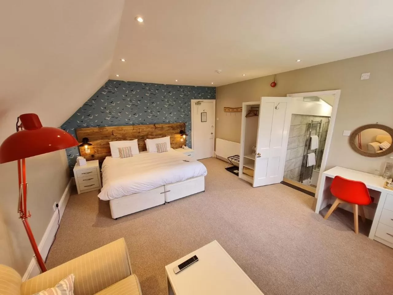 Bed in The Randolph Hotel