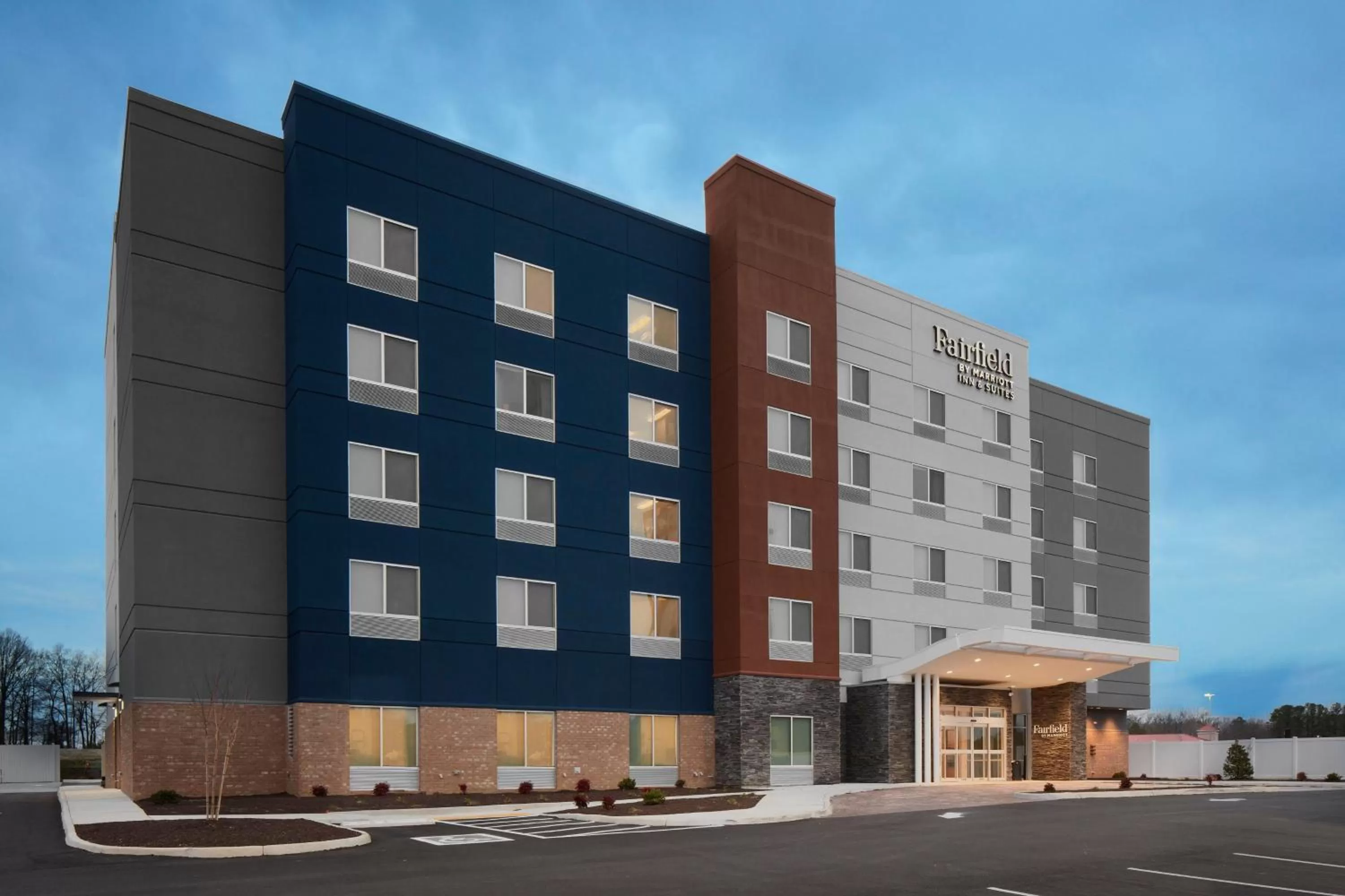 Property building in Fairfield Inn & Suites by Marriott Stony Creek