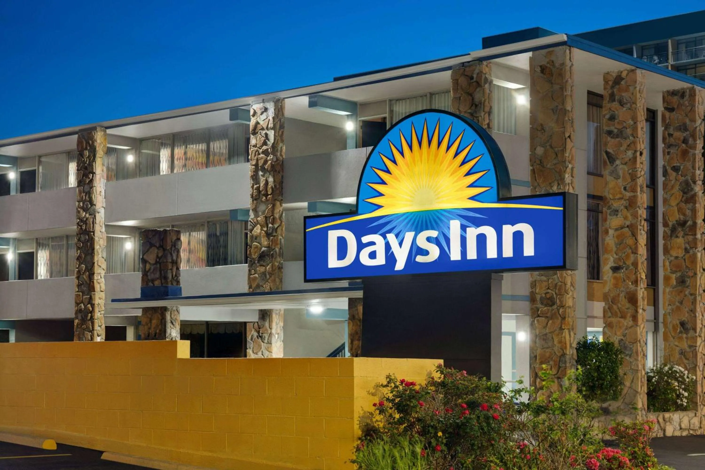 Property building in Days Inn by Wyndham Myrtle Beach-Beach Front